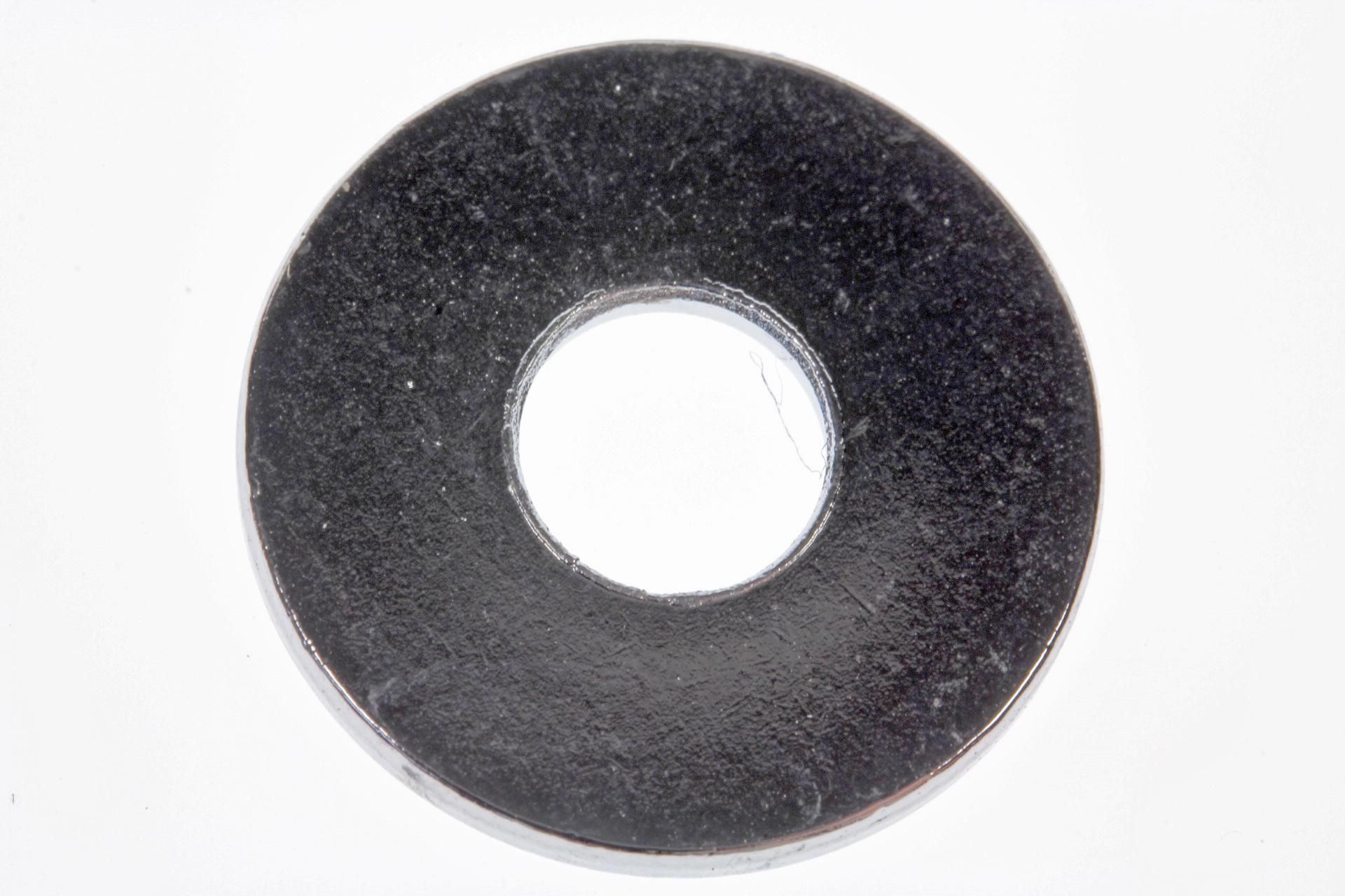 90581-701-000 WASHER (18MM)