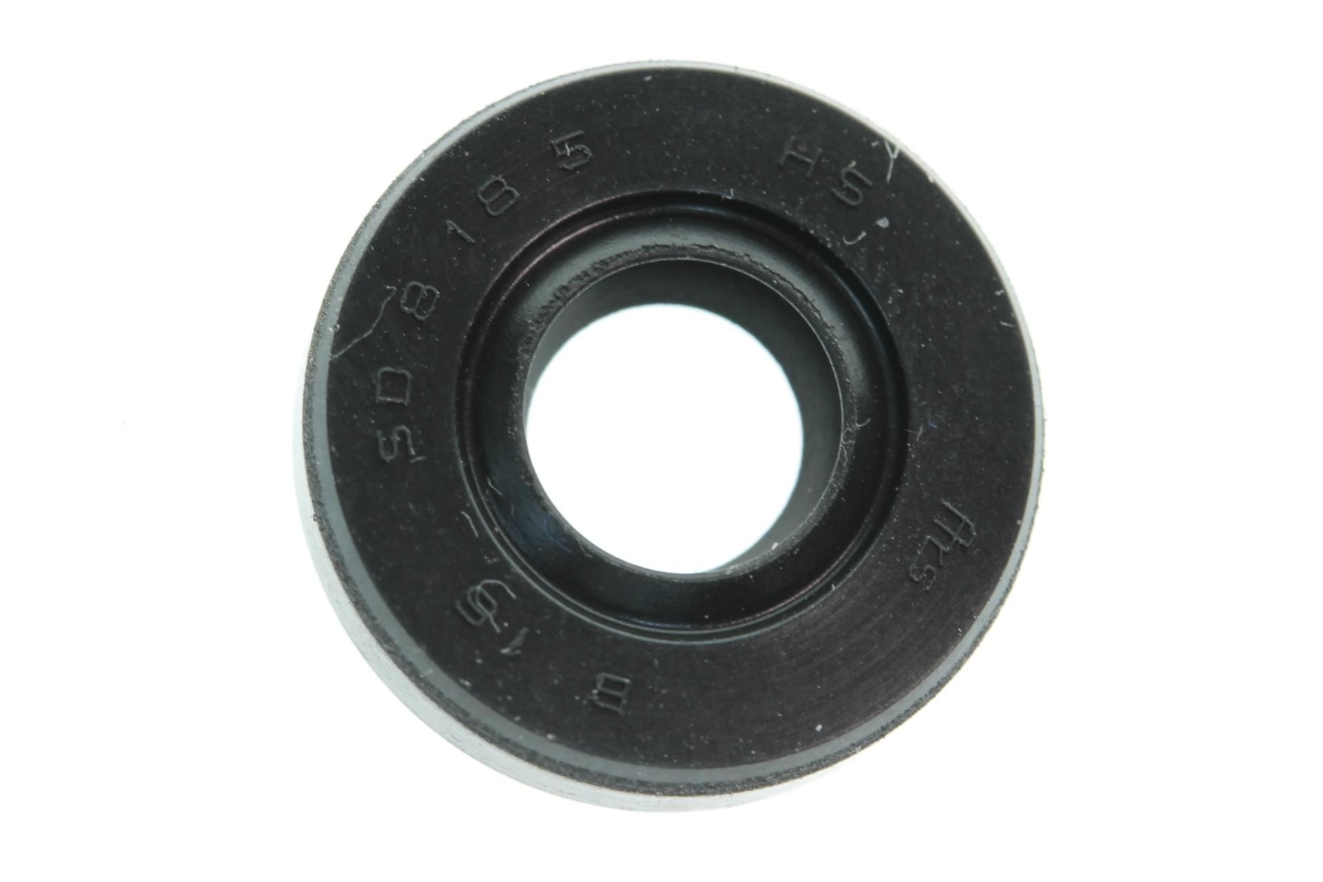93101-08132-00 Superseded by 93102-08307-00 - OIL SEAL