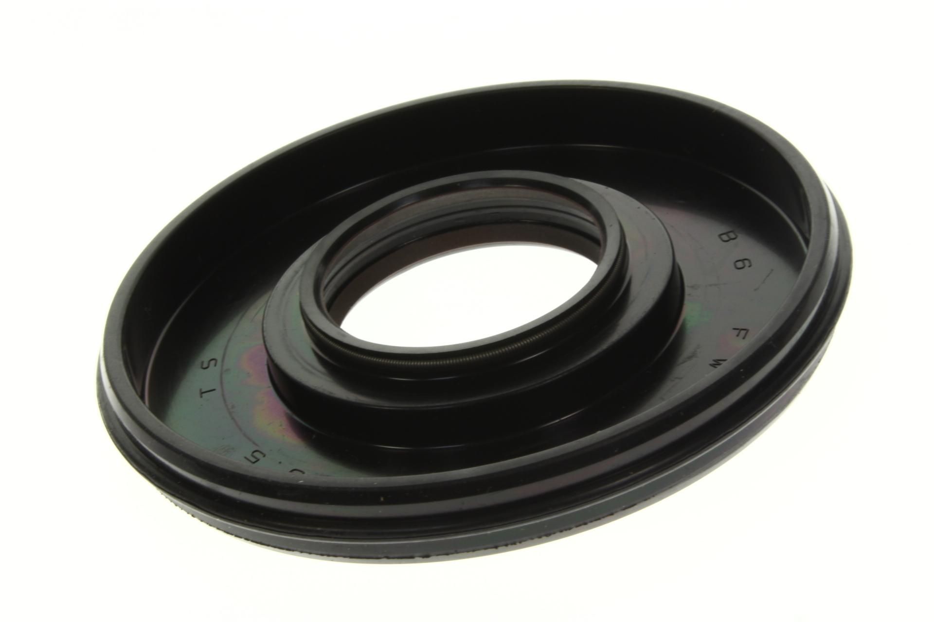 93103-32090-00 Superseded by 93103-32095-00 - OIL SEAL,SW-TYPE