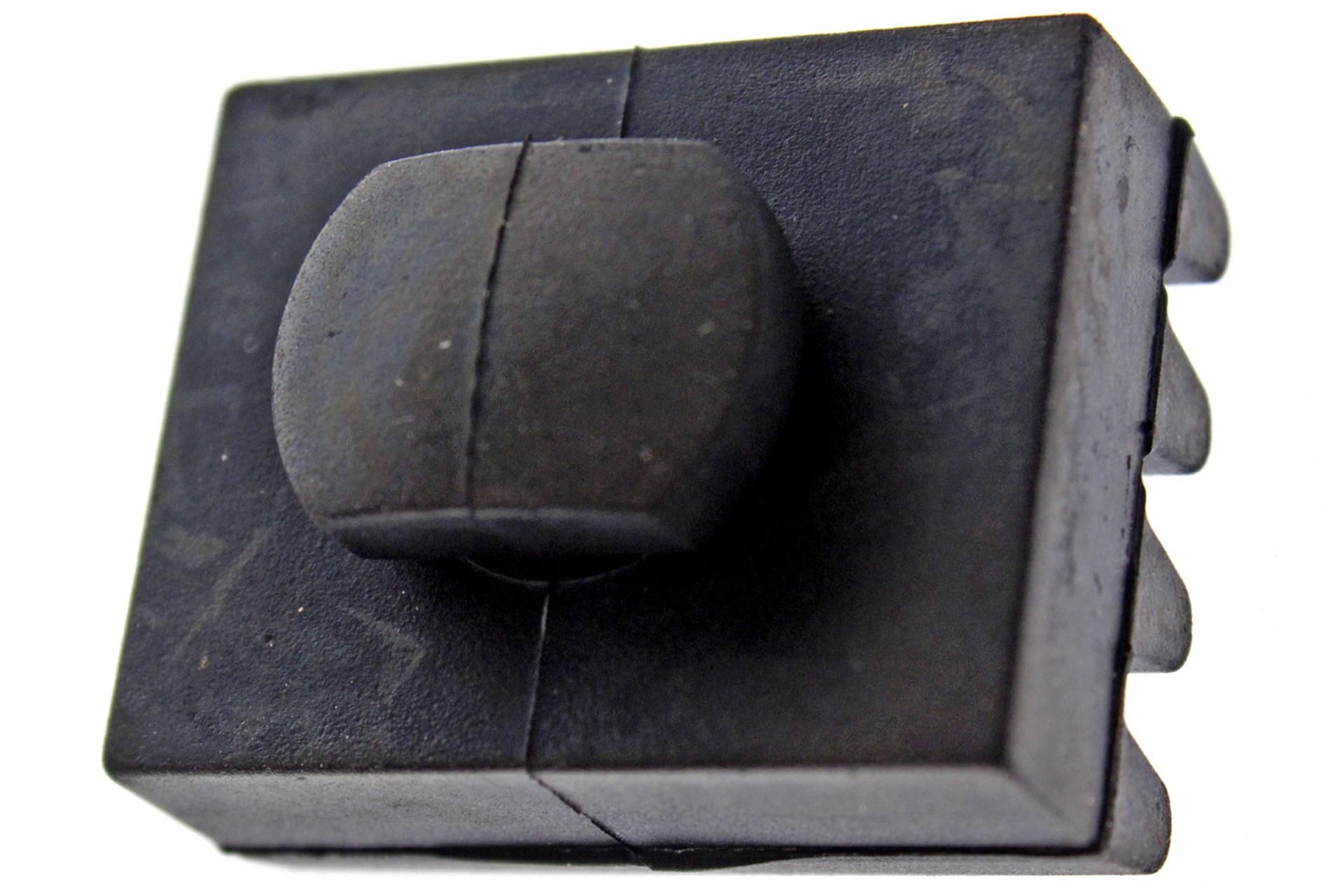 50524-001-000 RUBBER A, STAND STOPPER