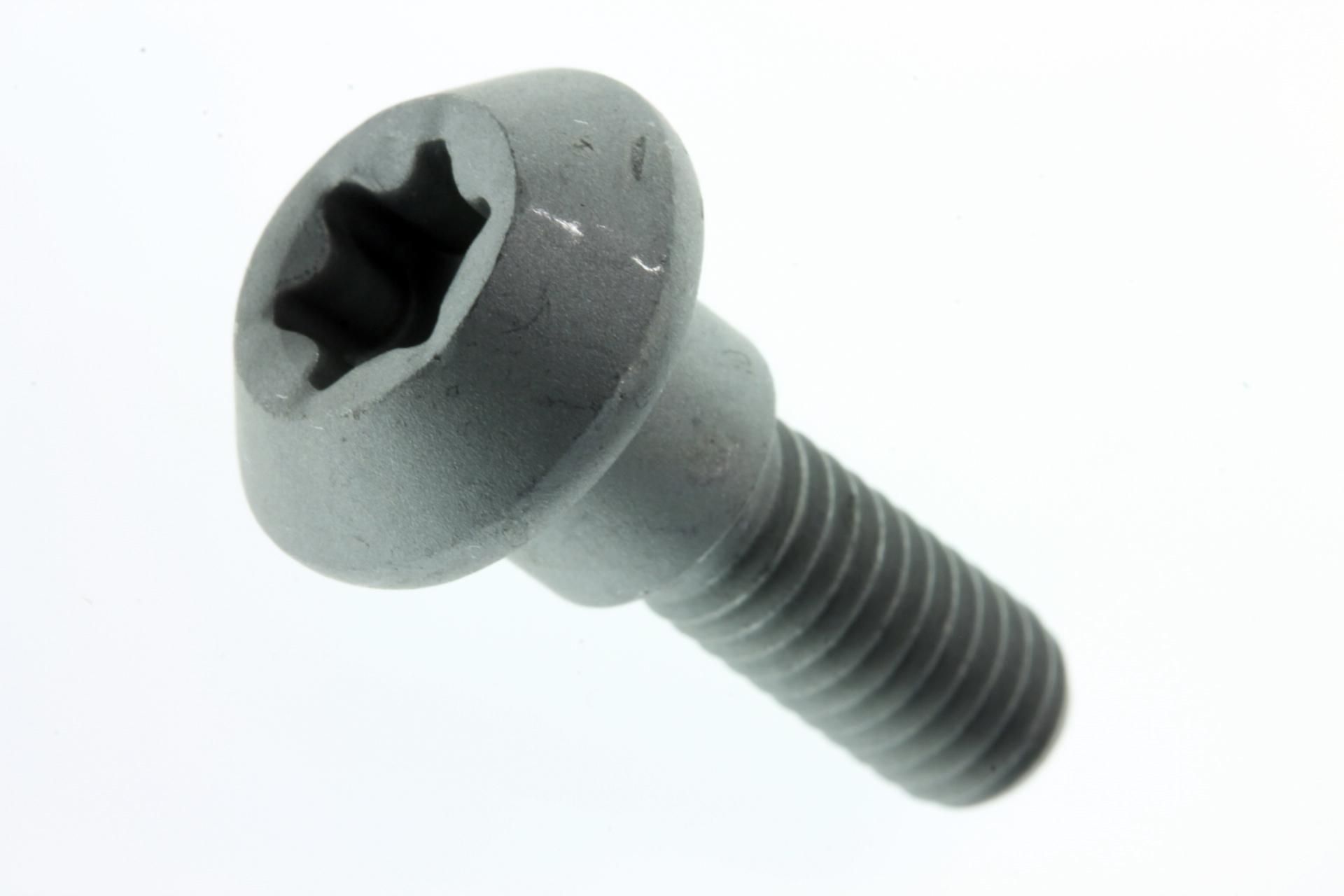 90149-06043-00 Superseded by 90149-06045-00 - SCREW