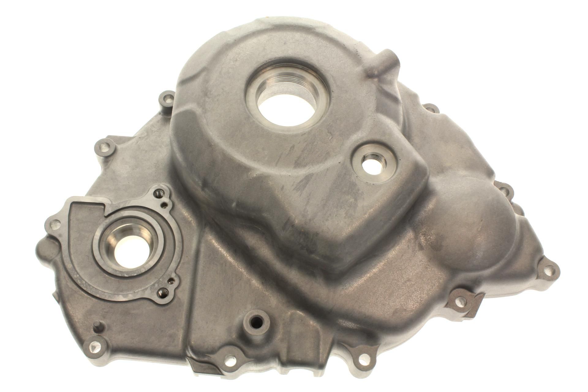 3B4-15411-00-00 Superseded by 3B4-15411-01-00 - COVER, CRANKCASE 1