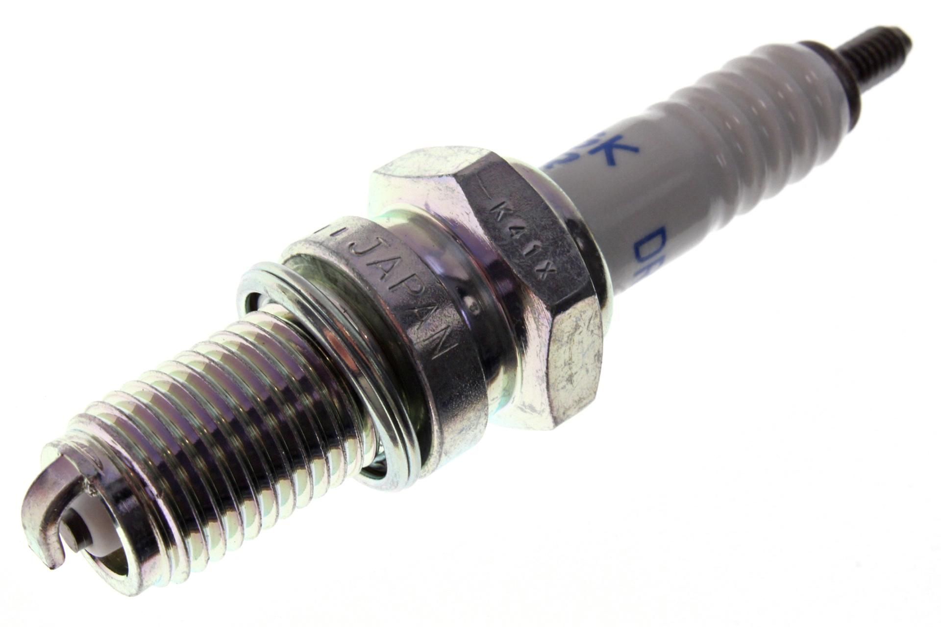 09482-00275 Superseded by 09482-00399 - SPARK PLUG DR8E