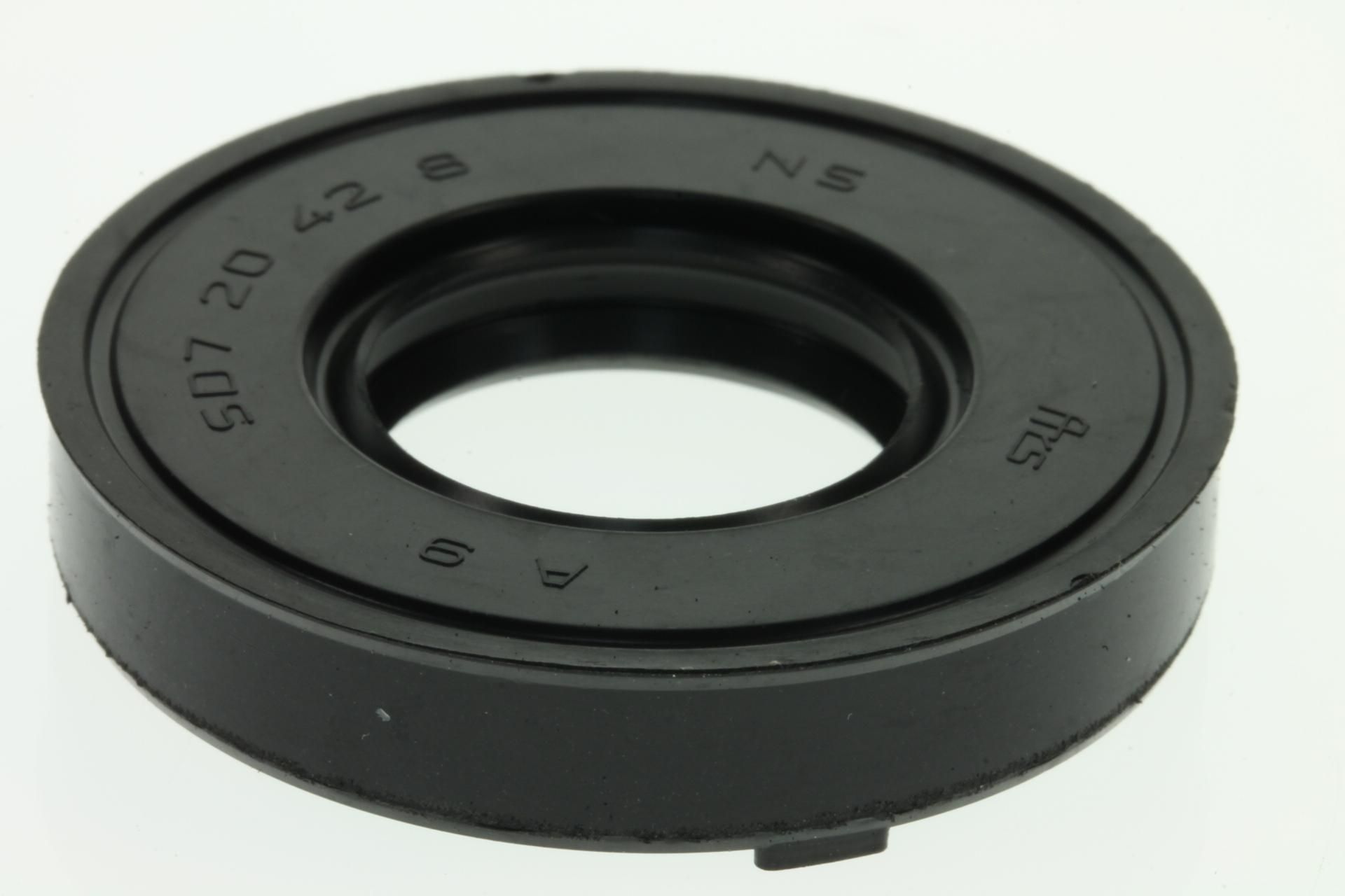 93102-20425-00 Superseded by 93102-20371-00 - OIL SEAL,SD-TYPE