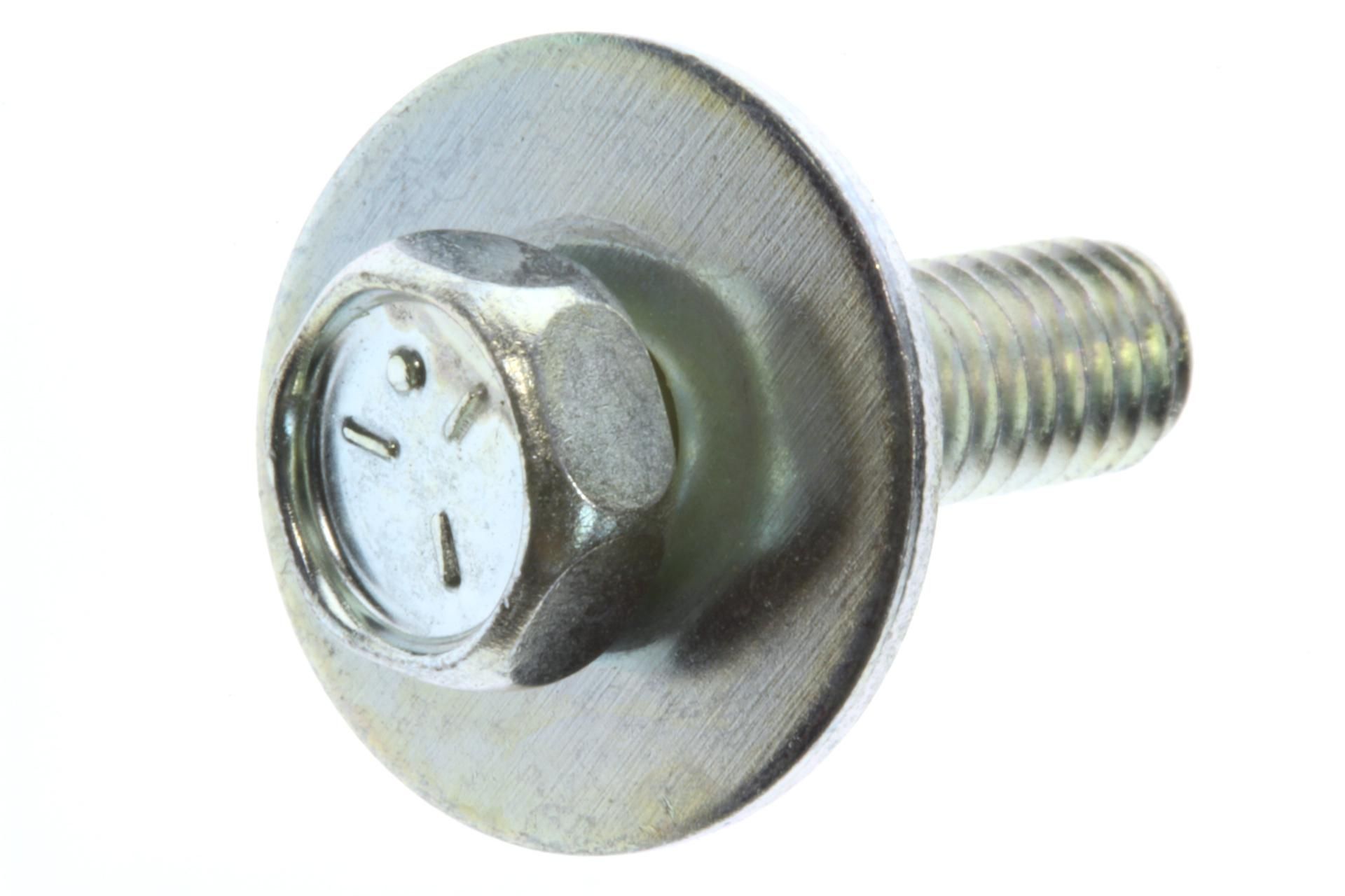 09116-05003 Superseded by 09116-05020 - BOLT,5X16