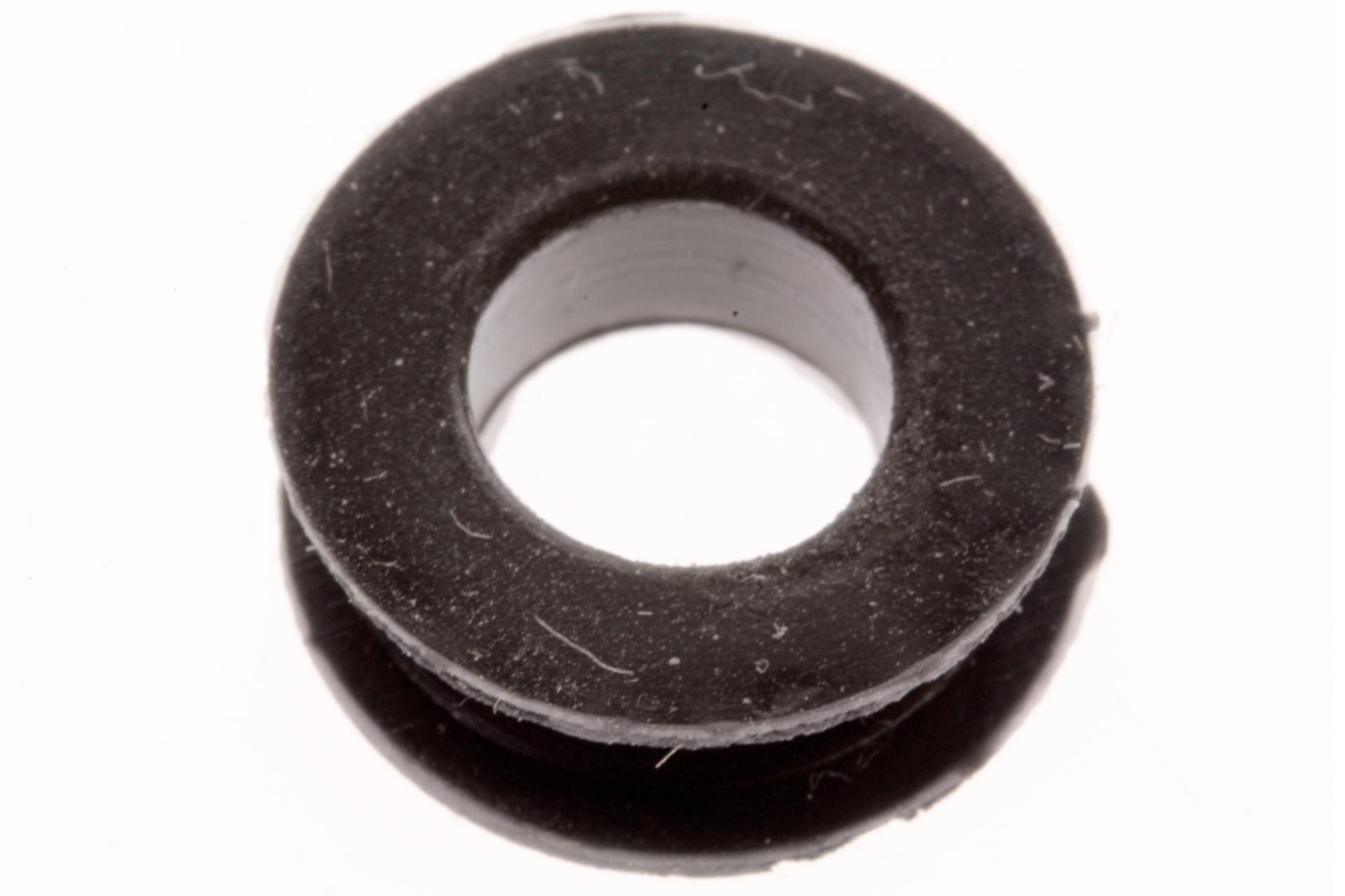 18293-GN2-000 RUBBER