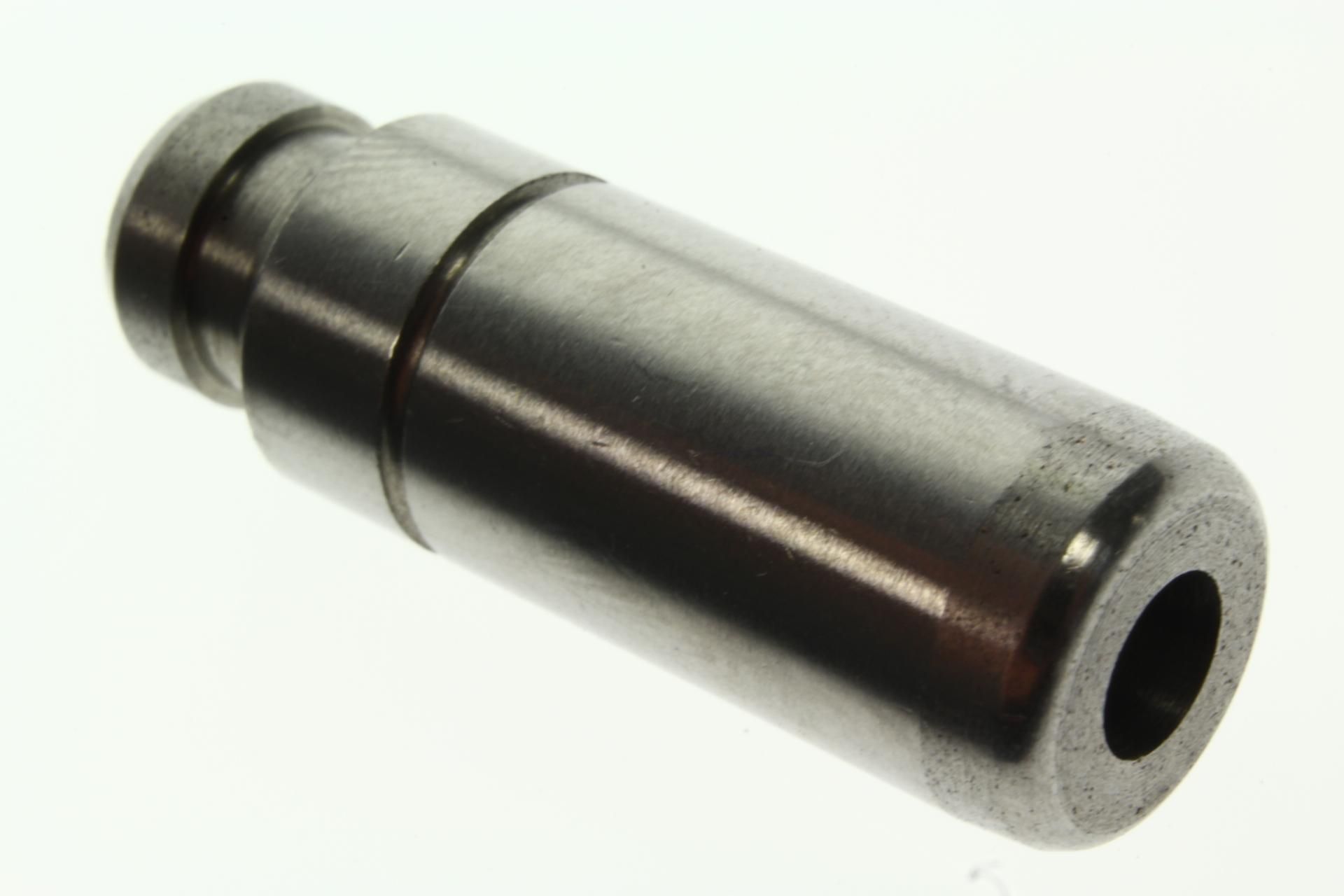 5NL-11134-10-00 EXHAUST VALVE GUIDE