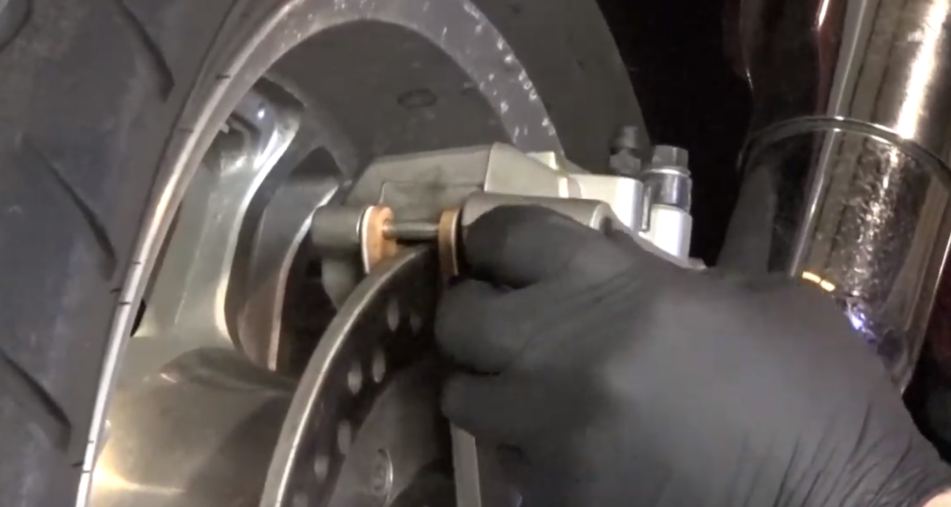 Honda VTX 1800 brake pads change