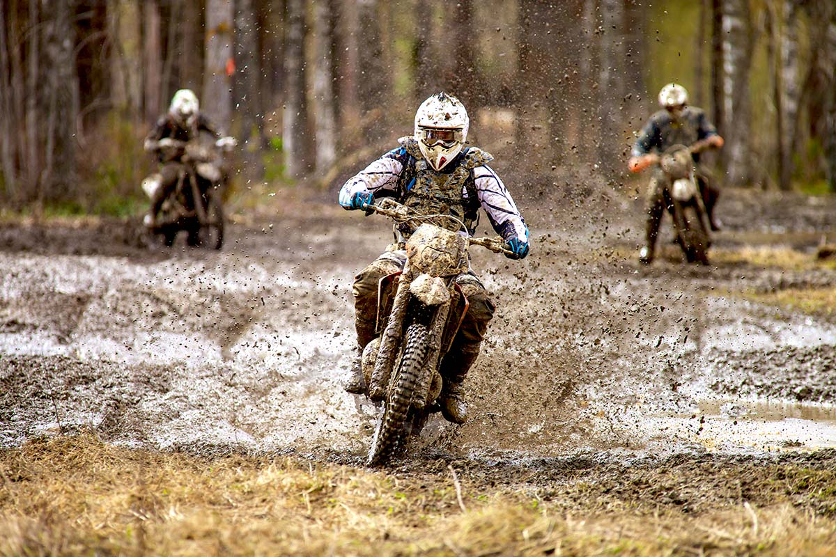 Dirt bike vs ATV racing