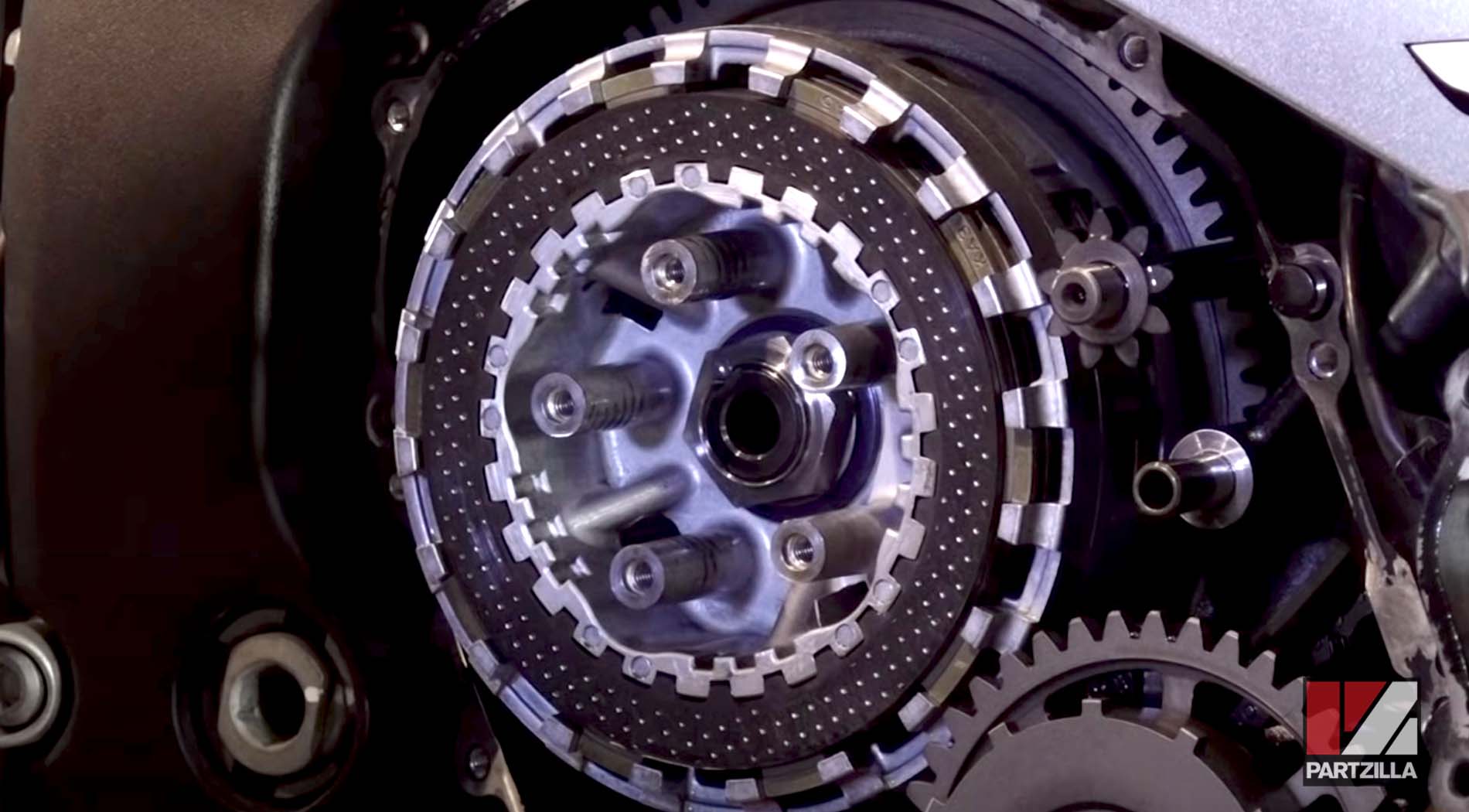 Motorcycle wet clutch system