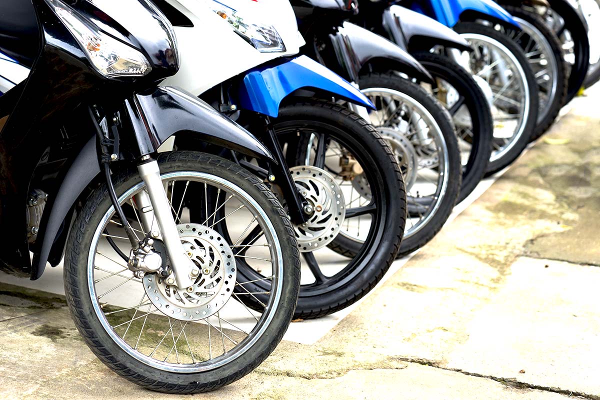Street bike motorcycle tires
