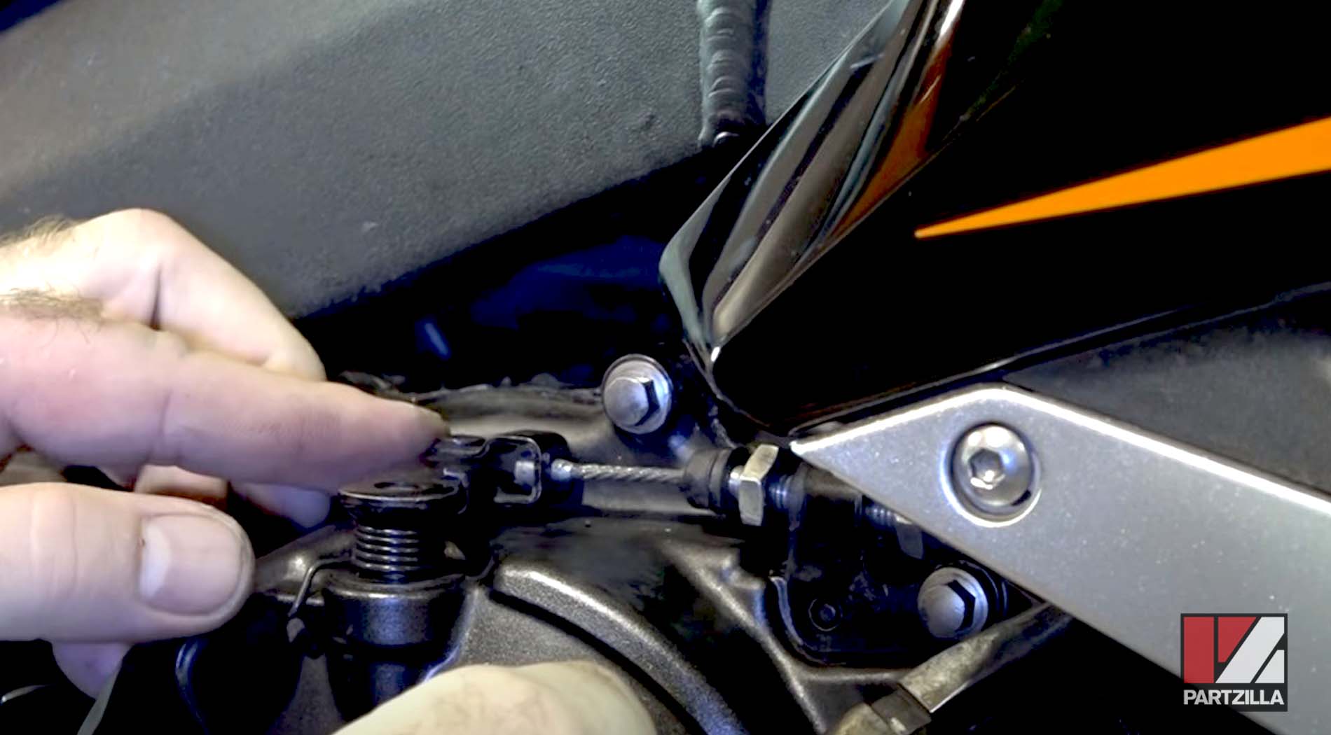 Honda CBR 600 clutch cable adjustment