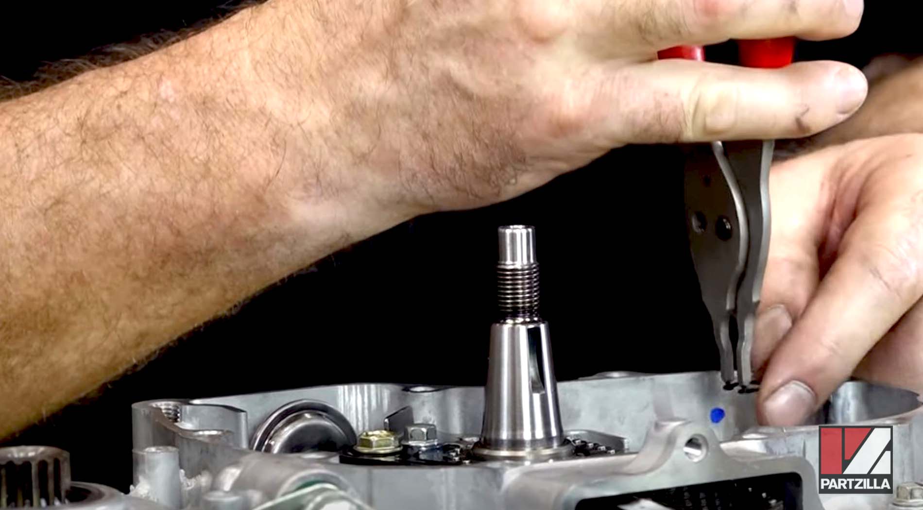 Honda CRF450 engine rebuild oil pump gear install