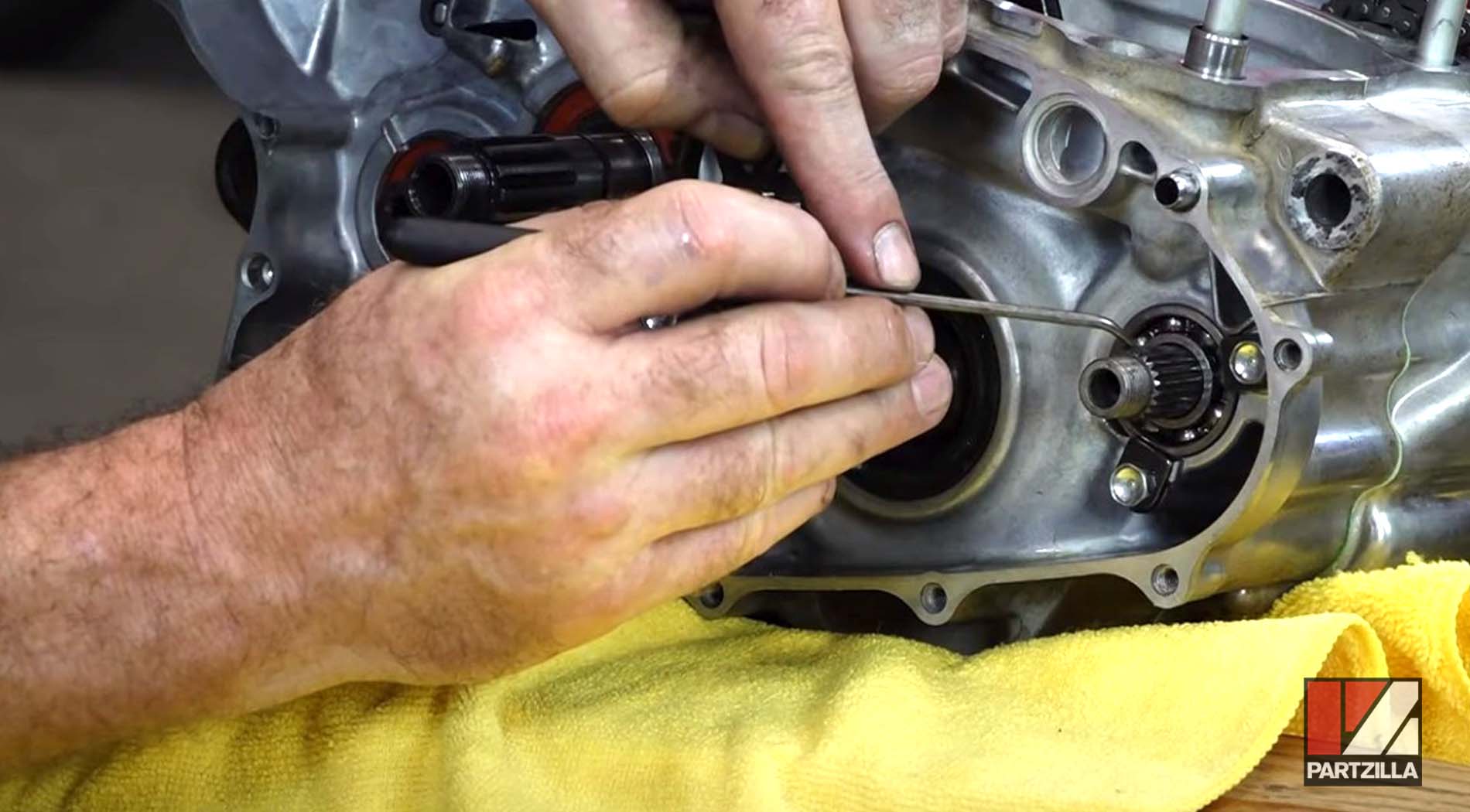 Honda CRF450 bottom end rebuild driven gear