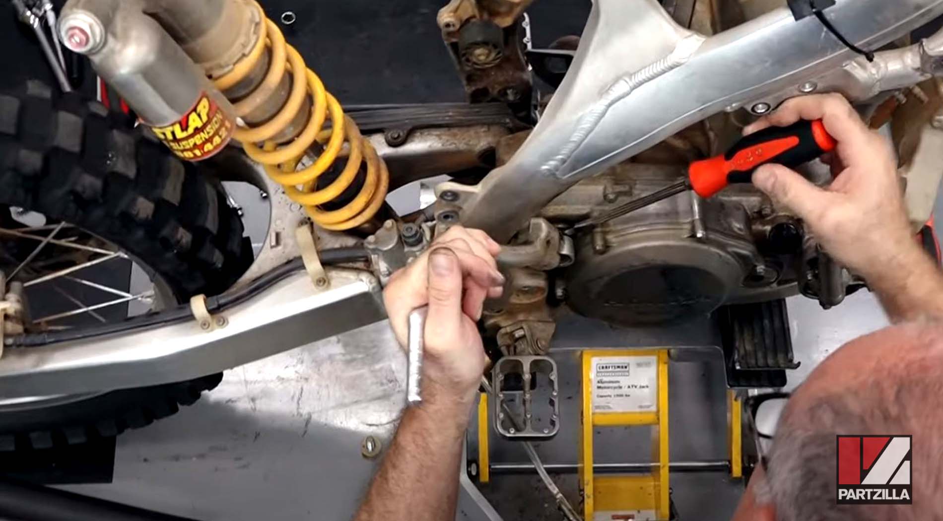 Honda CRF450 engine removal kickstarter handle