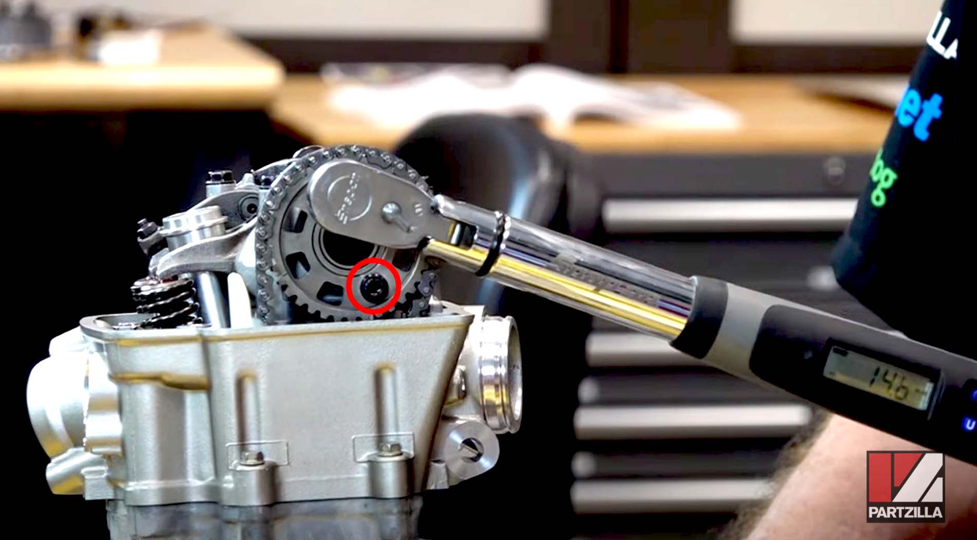 Honda CRF450 engine timing gear torque