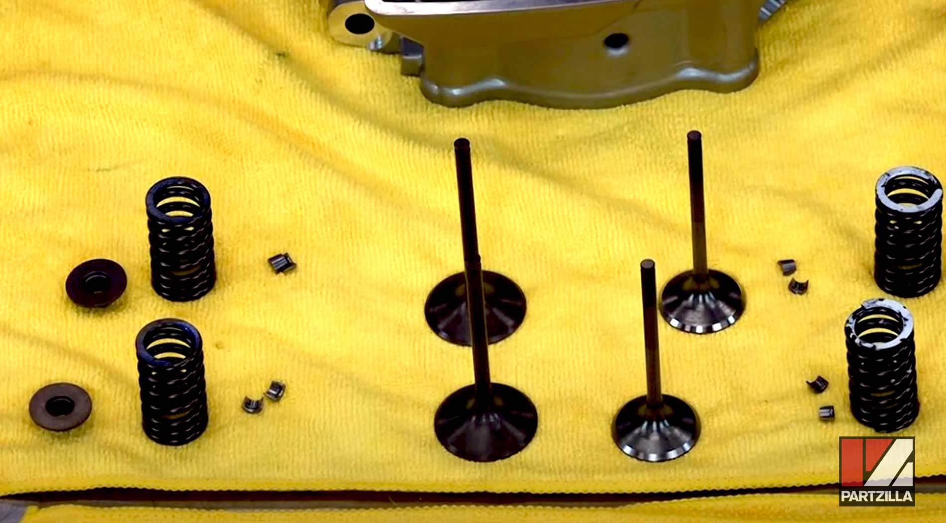 Honda CRF450 engine rebuild valves and springs