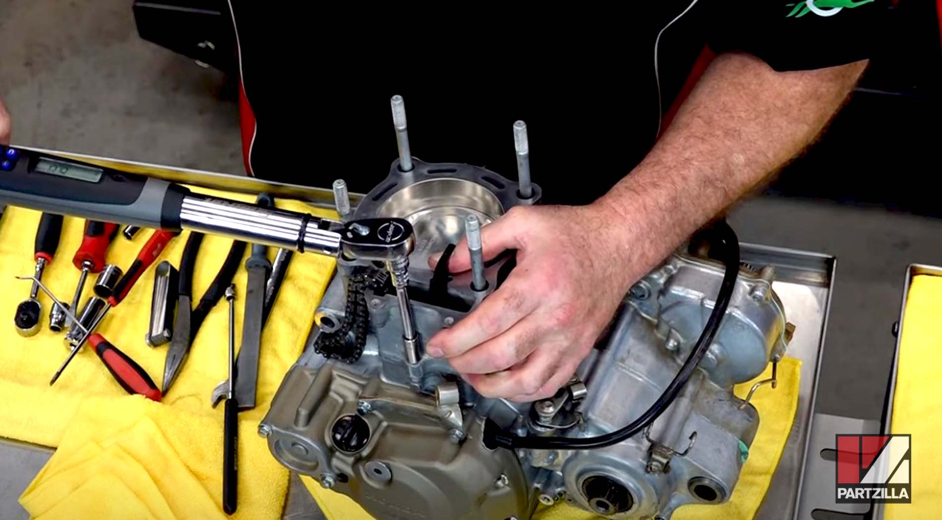 Honda CRF450 engine rebuild cylinder install