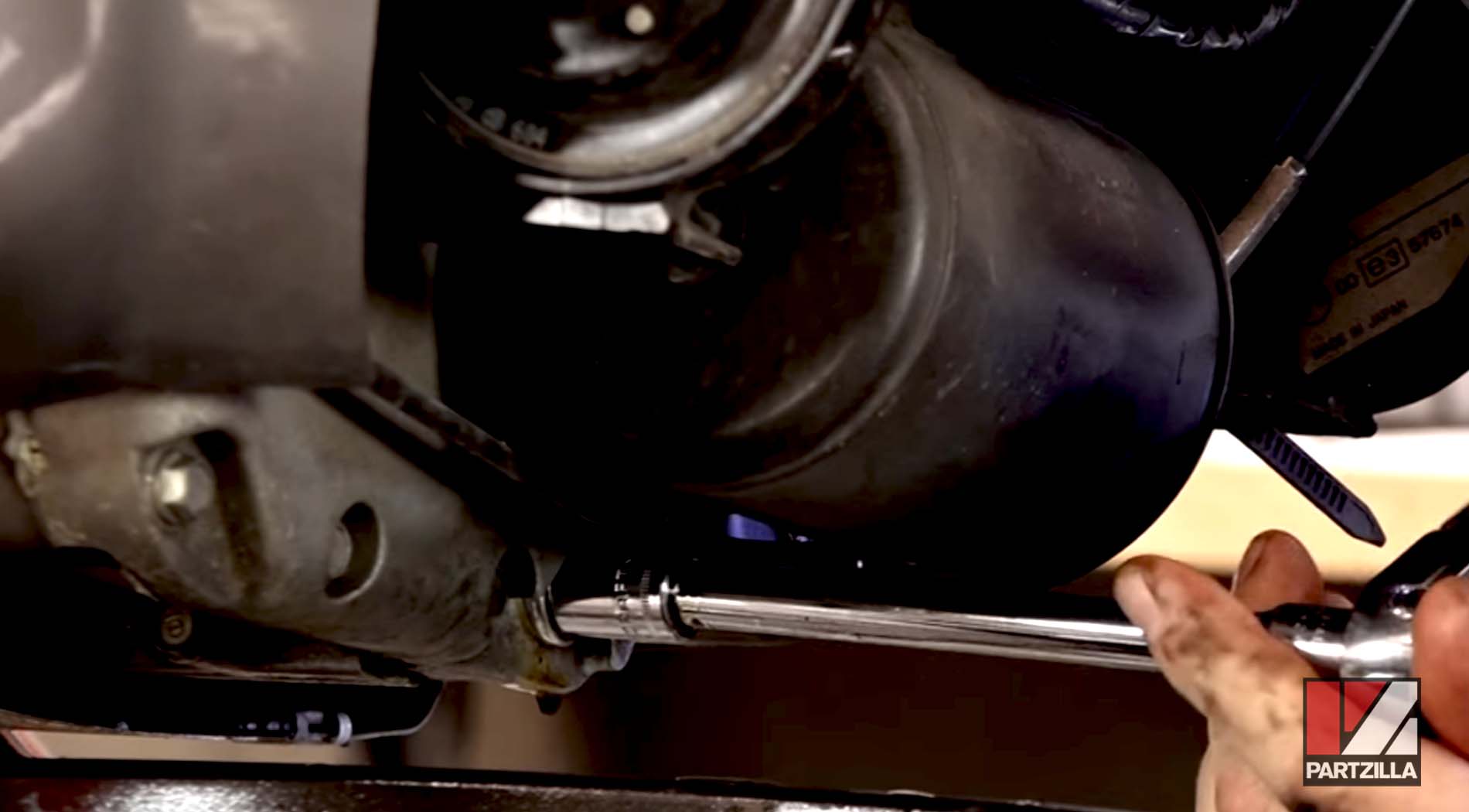 Honda Goldwing oil change drain plug replacement