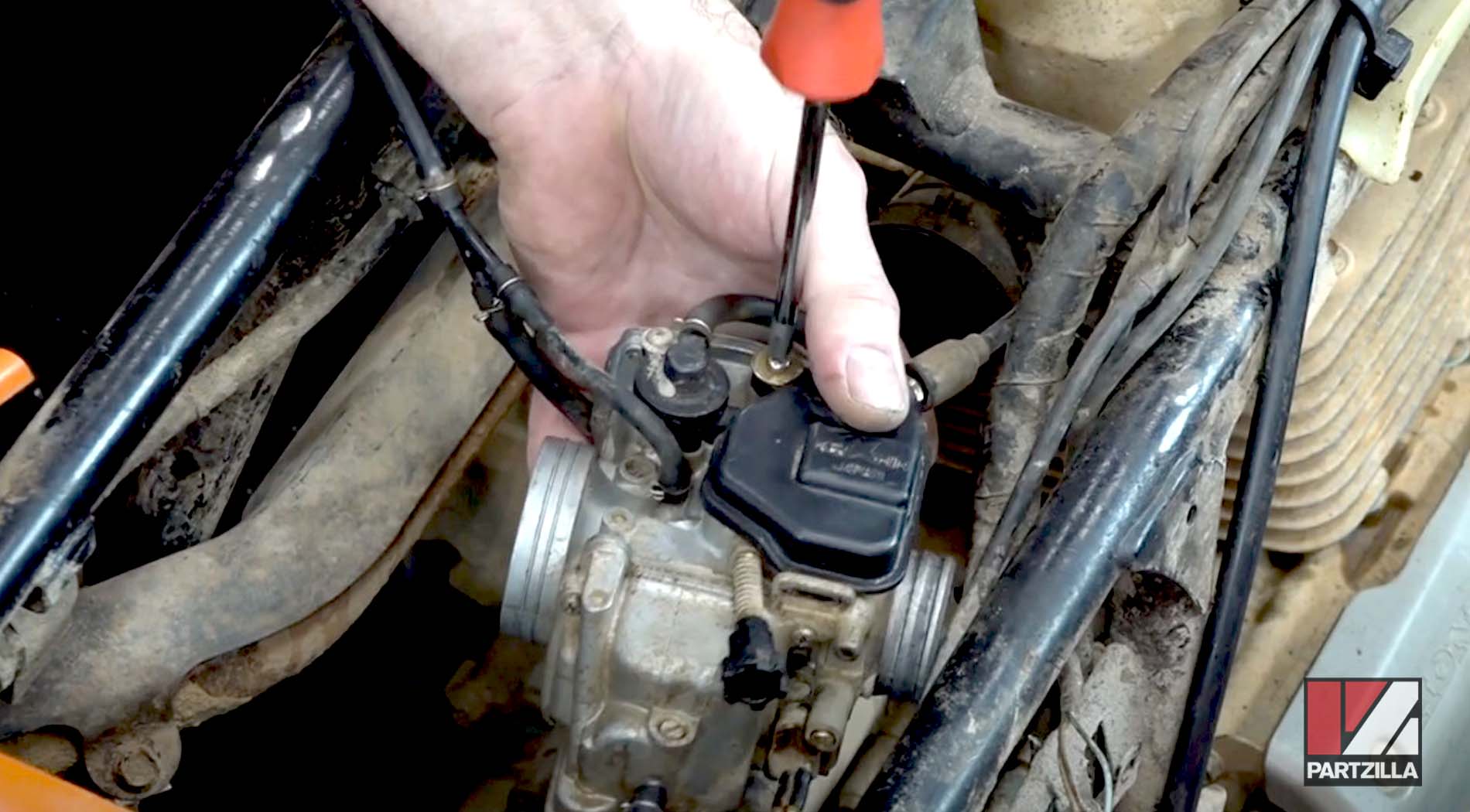 Honda Rancher TRX350 top end rebuild carburetor install