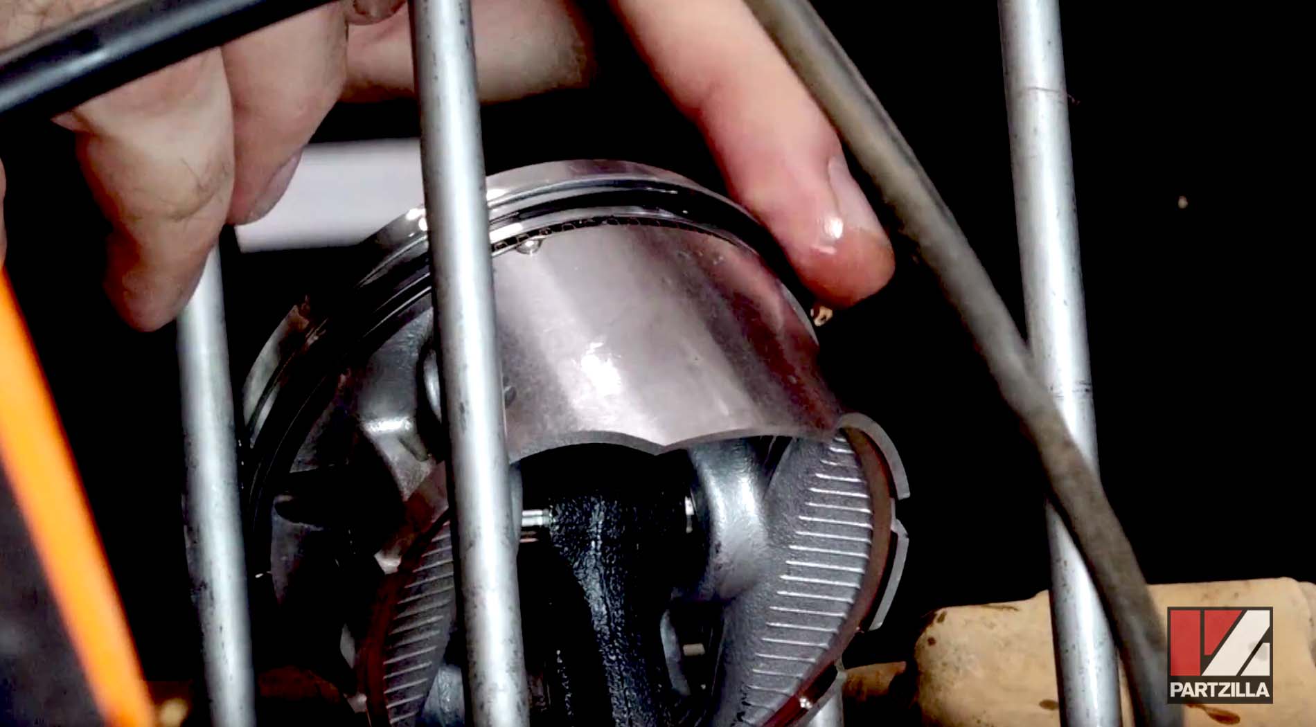 Honda TRX350 Rancher engine rebuild piston