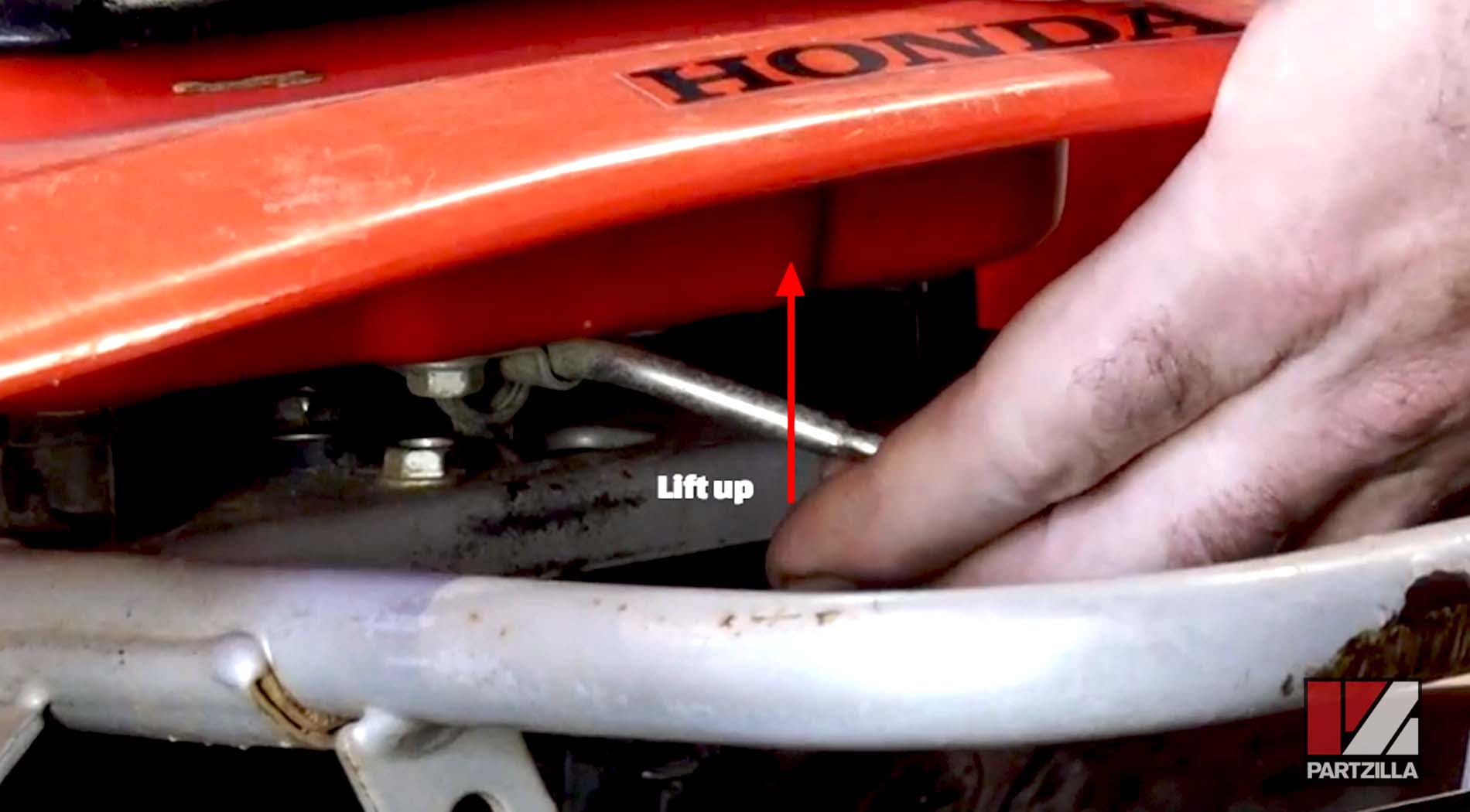 Honda TRX400 seat removal