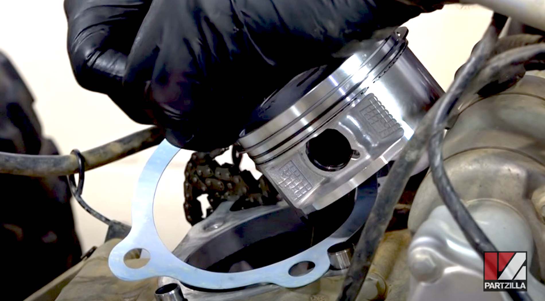 Honda TRX400 engine rebuild new base gasket