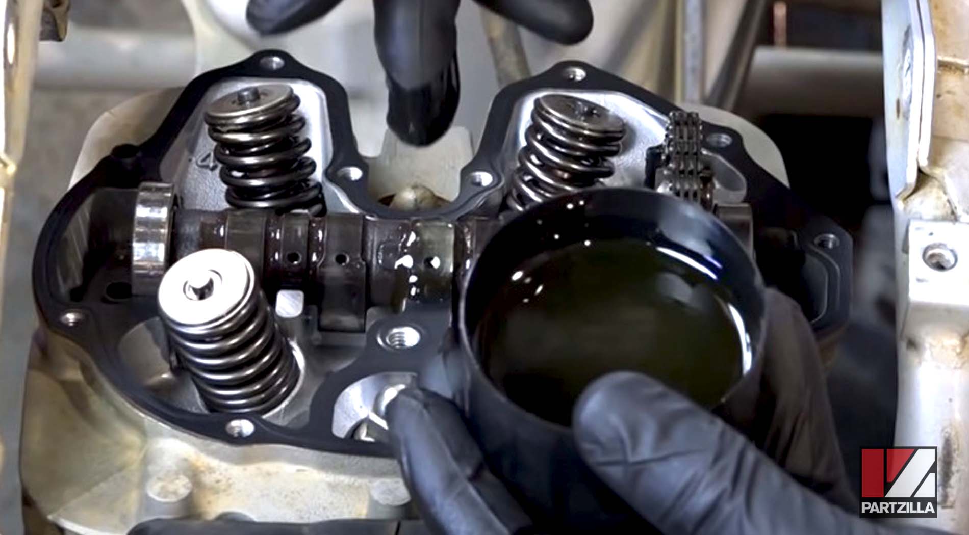 Honda TRX400 engine rebuild cam lobes