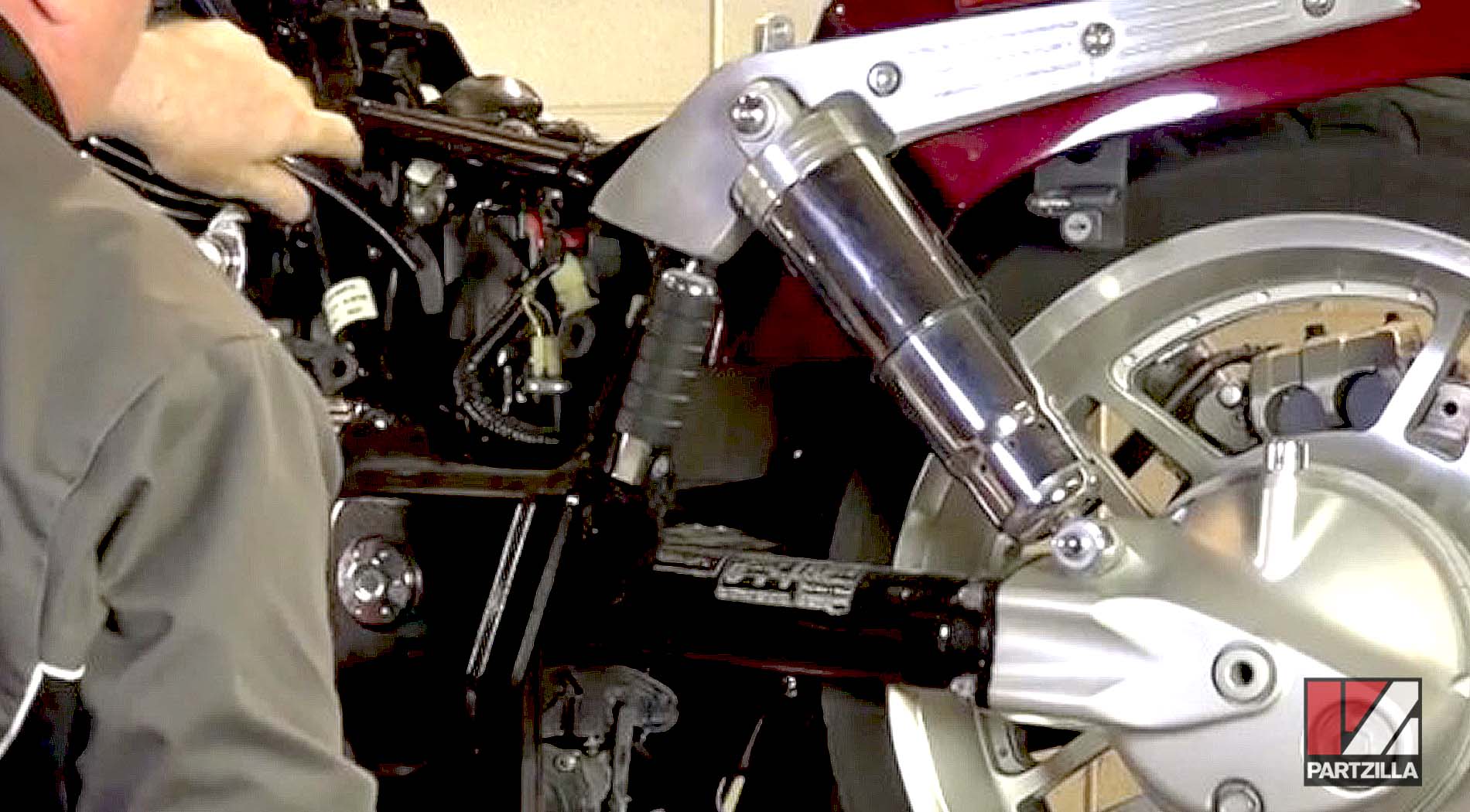 How to change Honda VTX motorcycle fuel line