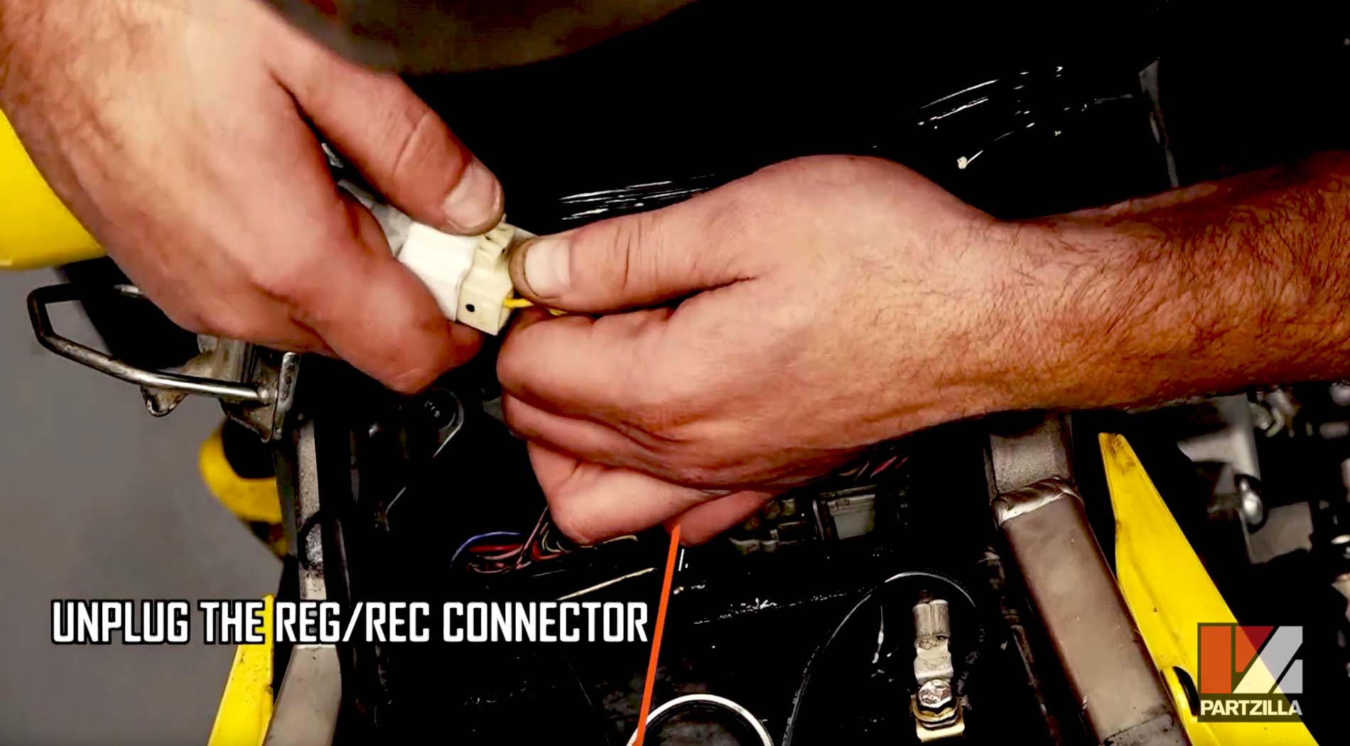 Honda CBR929RR regulator rectifier disconnect