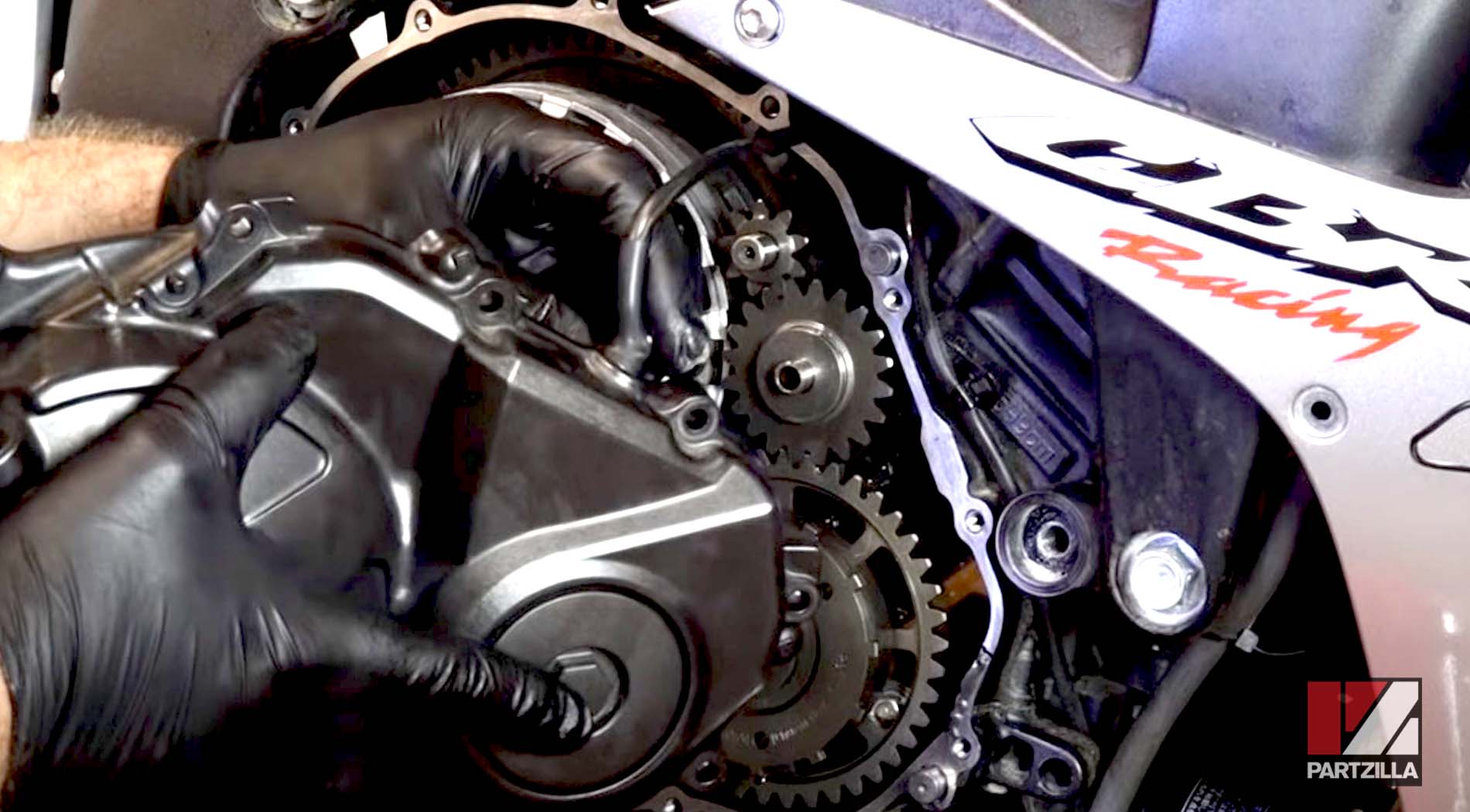 Honda CBR600 clutch rebuild replace cover