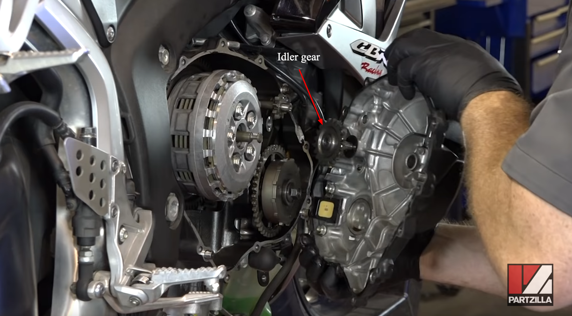 Honda CBR 600 clutch rebuild idler gear