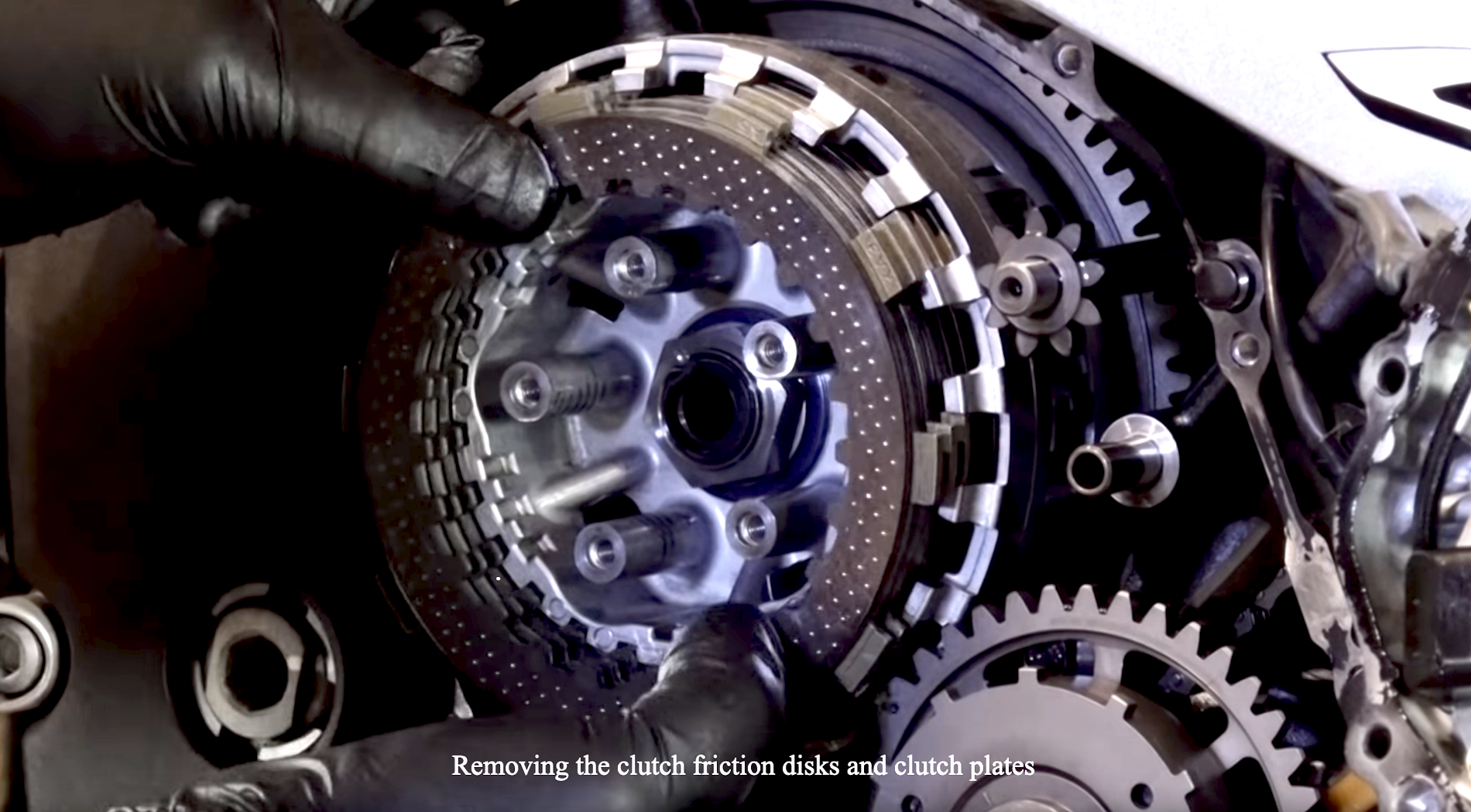 Honda CBR600 clutch rebuild friction disks removal