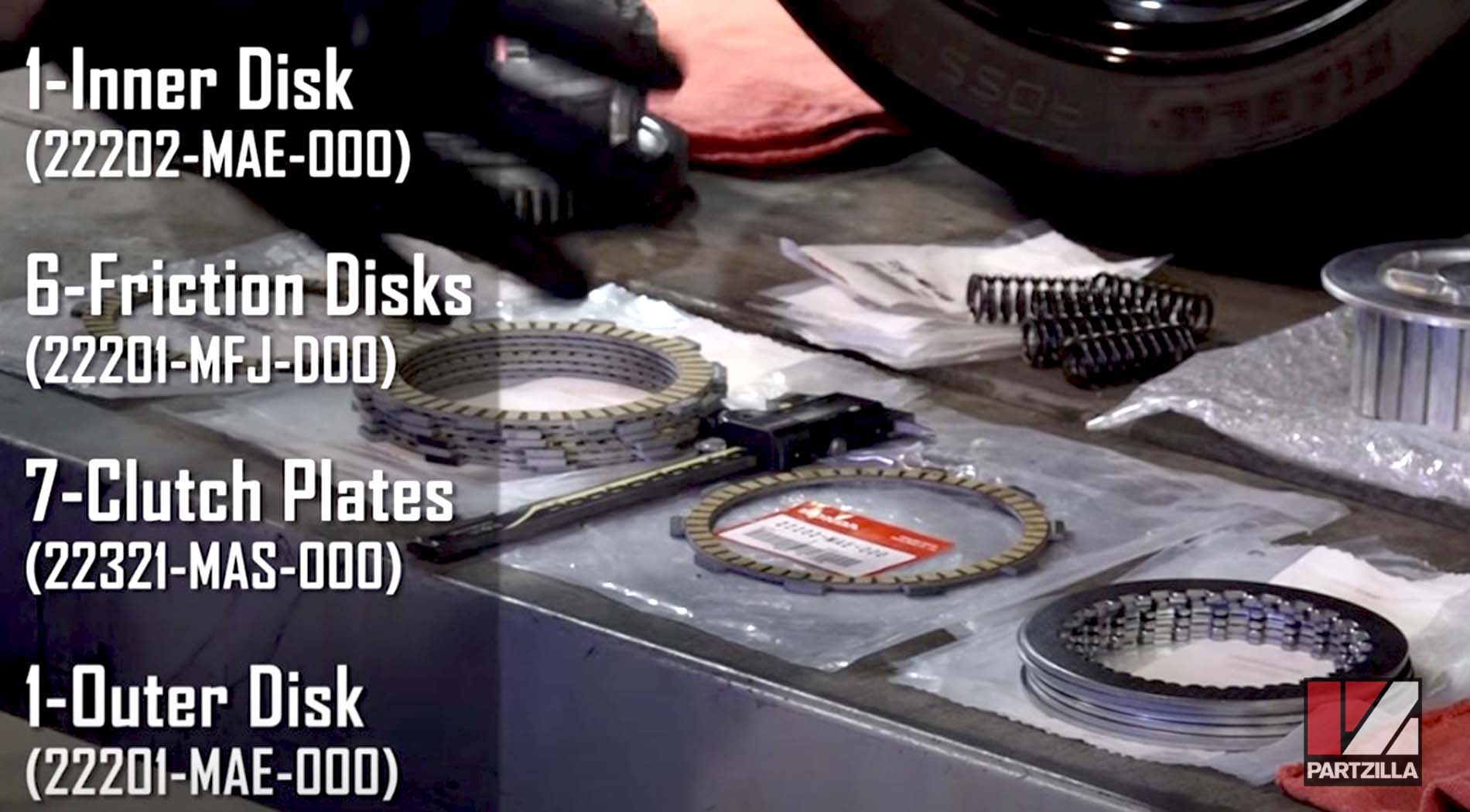 Honda CBR 600 clutch discs installation