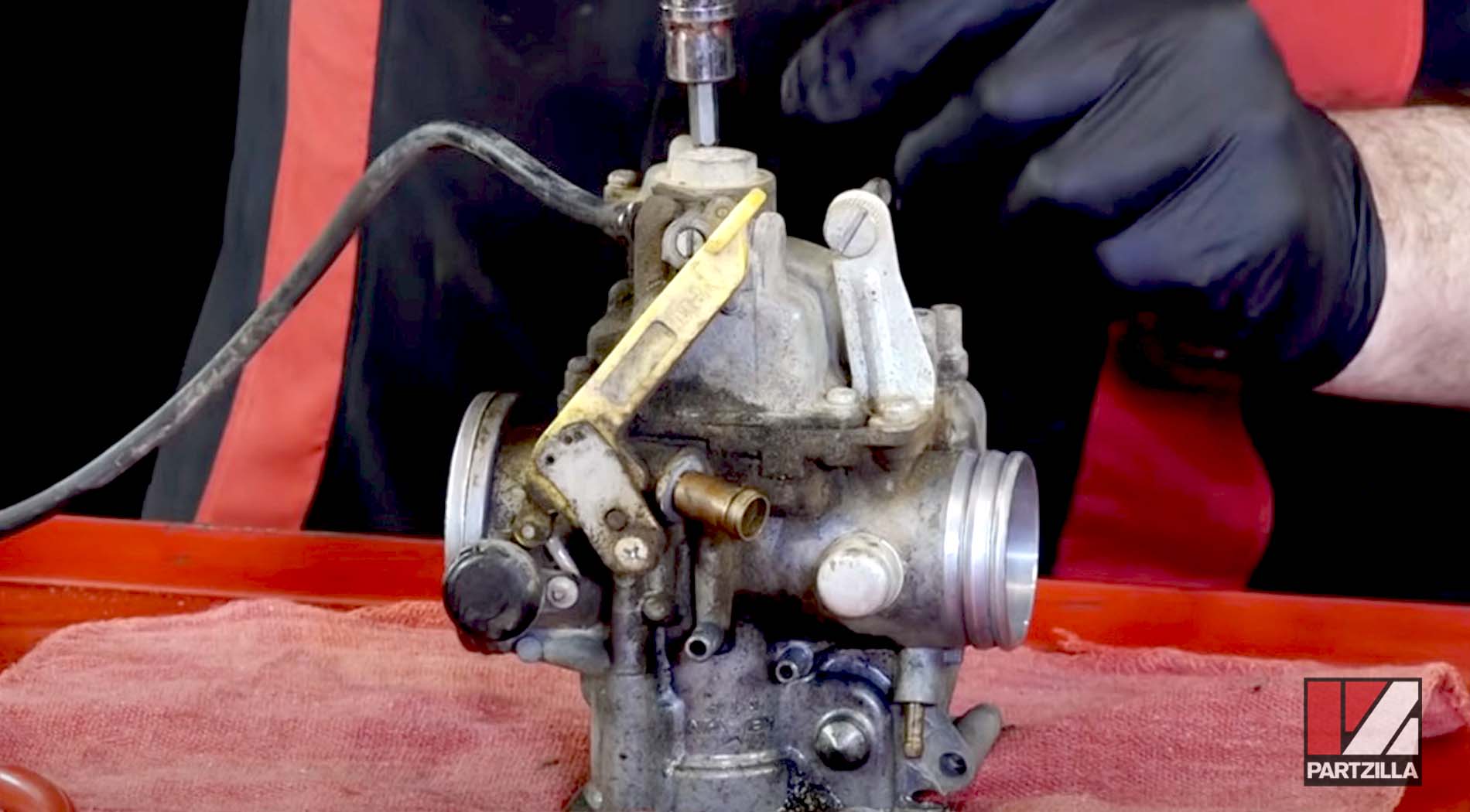 Honda TRX400 carburetor disassembly