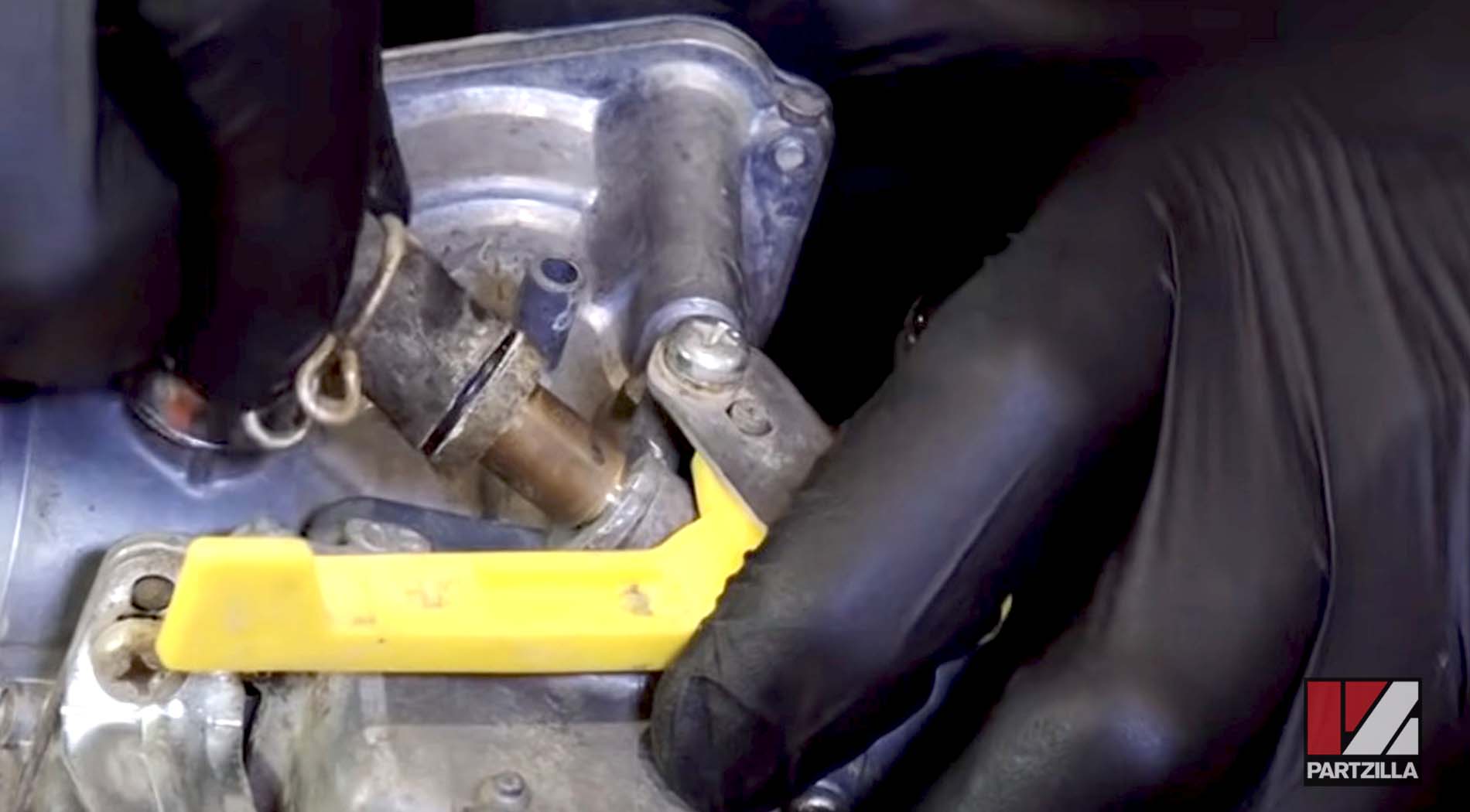 Honda TRX 400 carb cleaning and rebuild fuel parts