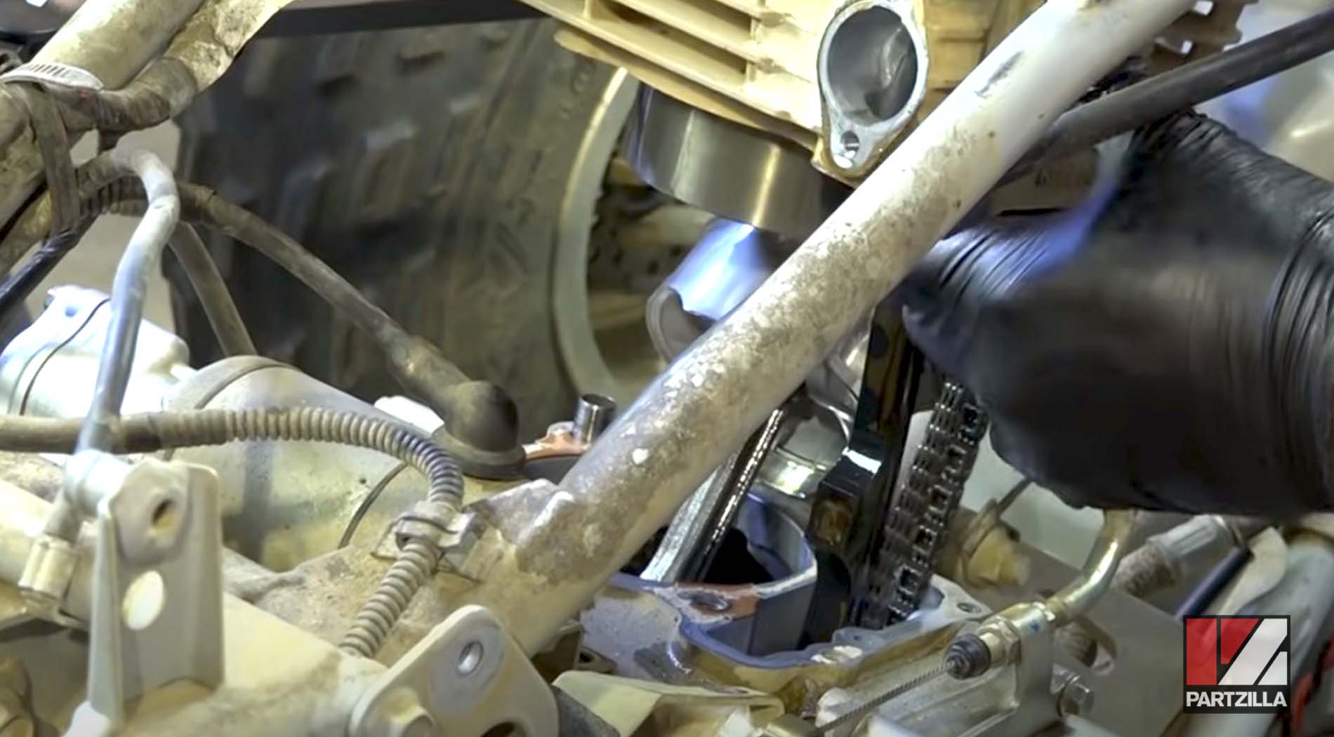 Honda TRX400EX ATV cylinder removal