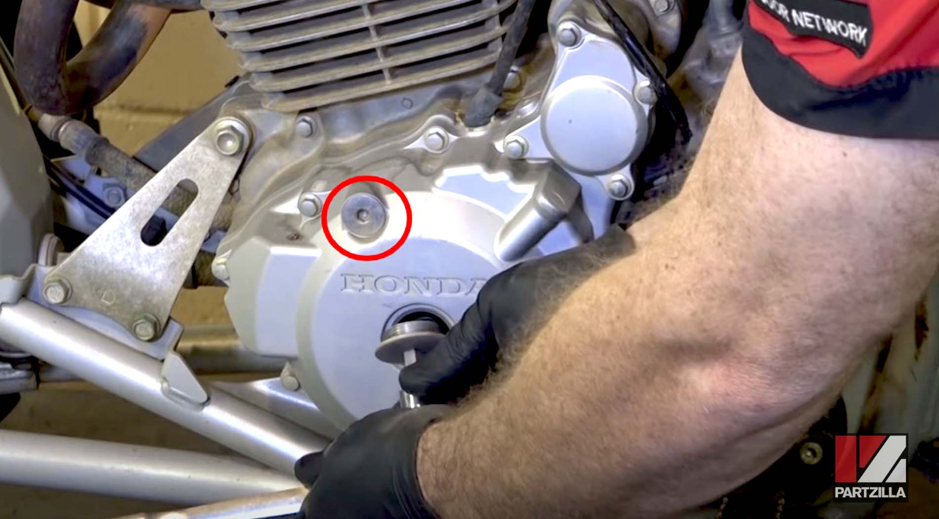 Honda TRX400EX valve lash adjustment