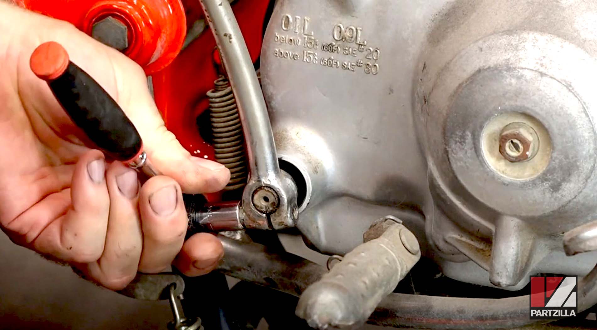 Honda CT90 motorcycle kickstart oil seal replacement 