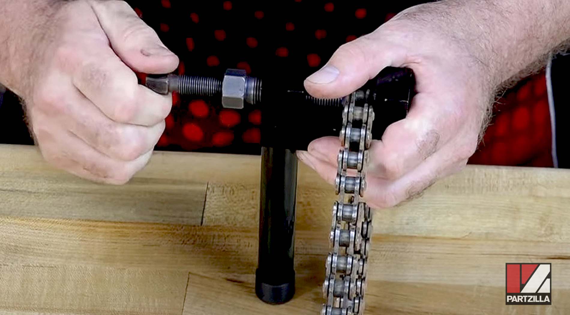 How to use Motion Pro chain breaker tool