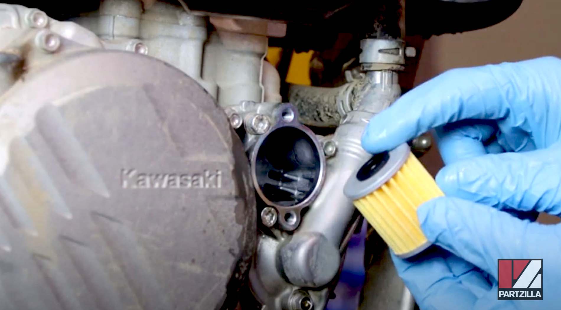 Kawasaki KX250 oil filter replacement