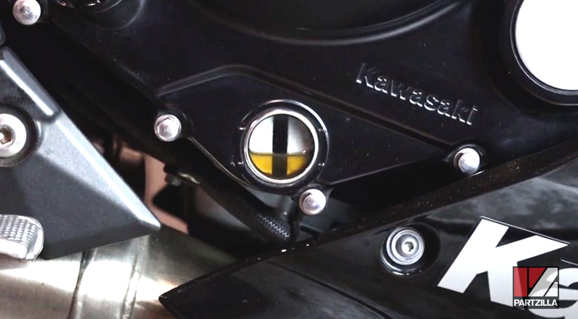 Kawasaki Ninja EX650 engine oil change