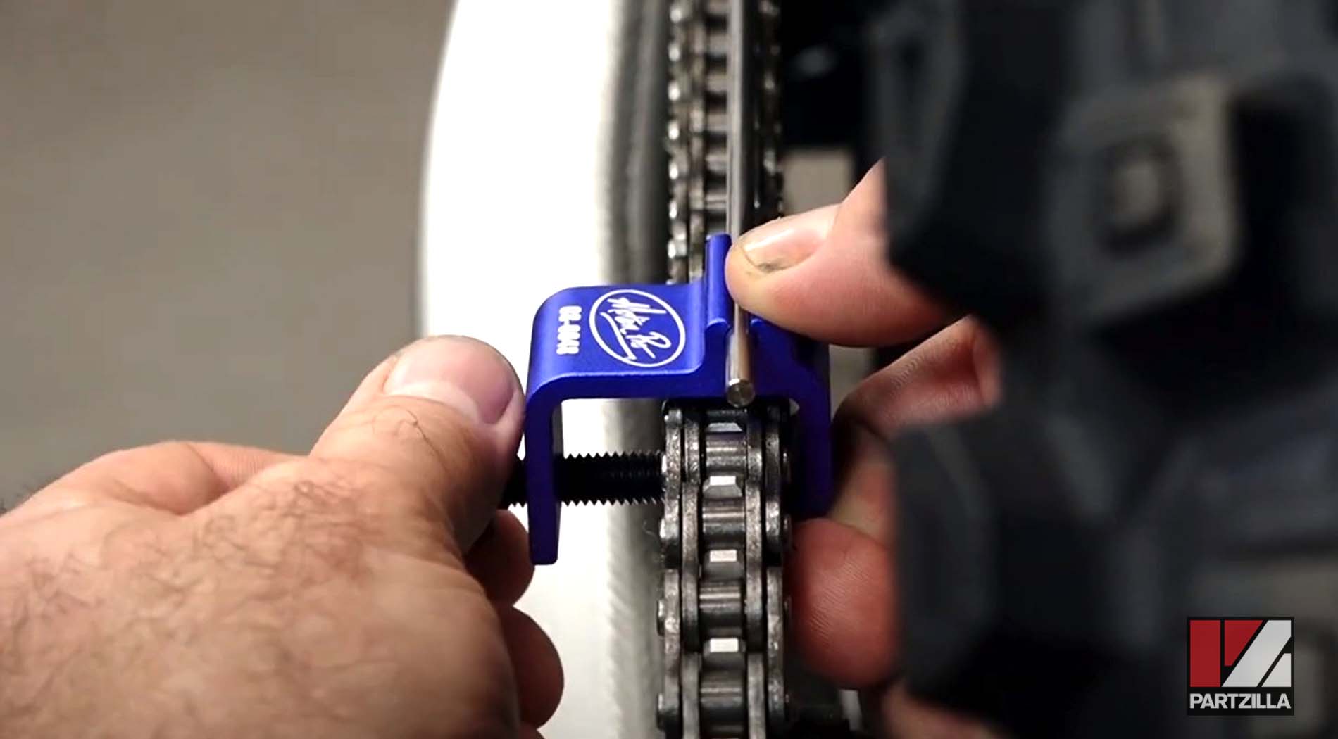 How to use Motion Pro chain alignment tool