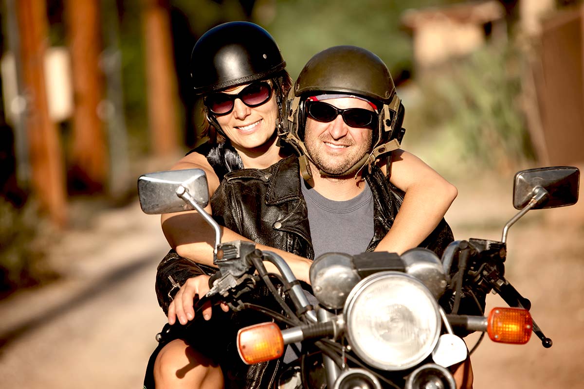 Motorcycle half helmets pros and cons