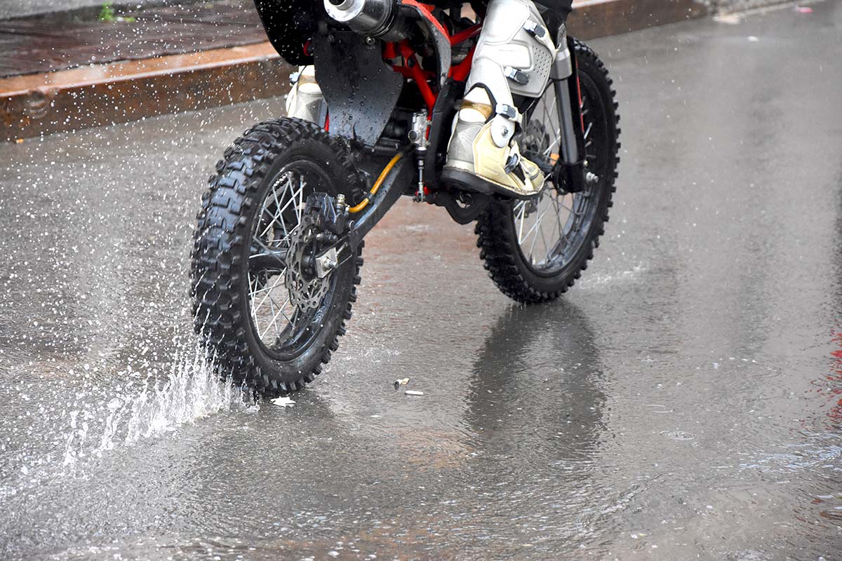 Motorcycle waterproof riding gear