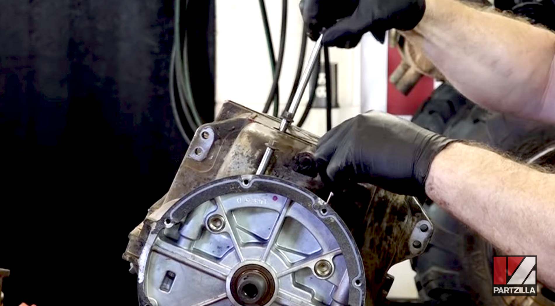 Polaris Sportsman 850 engine rebuild crankcase bolts removal