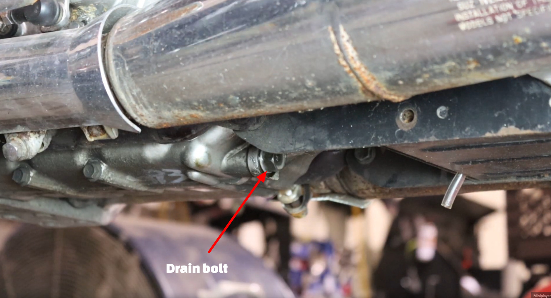 Suzuki Intruder oil change drain bolt