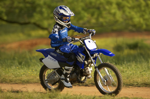 Yamaha TT-R90 dirt bike
