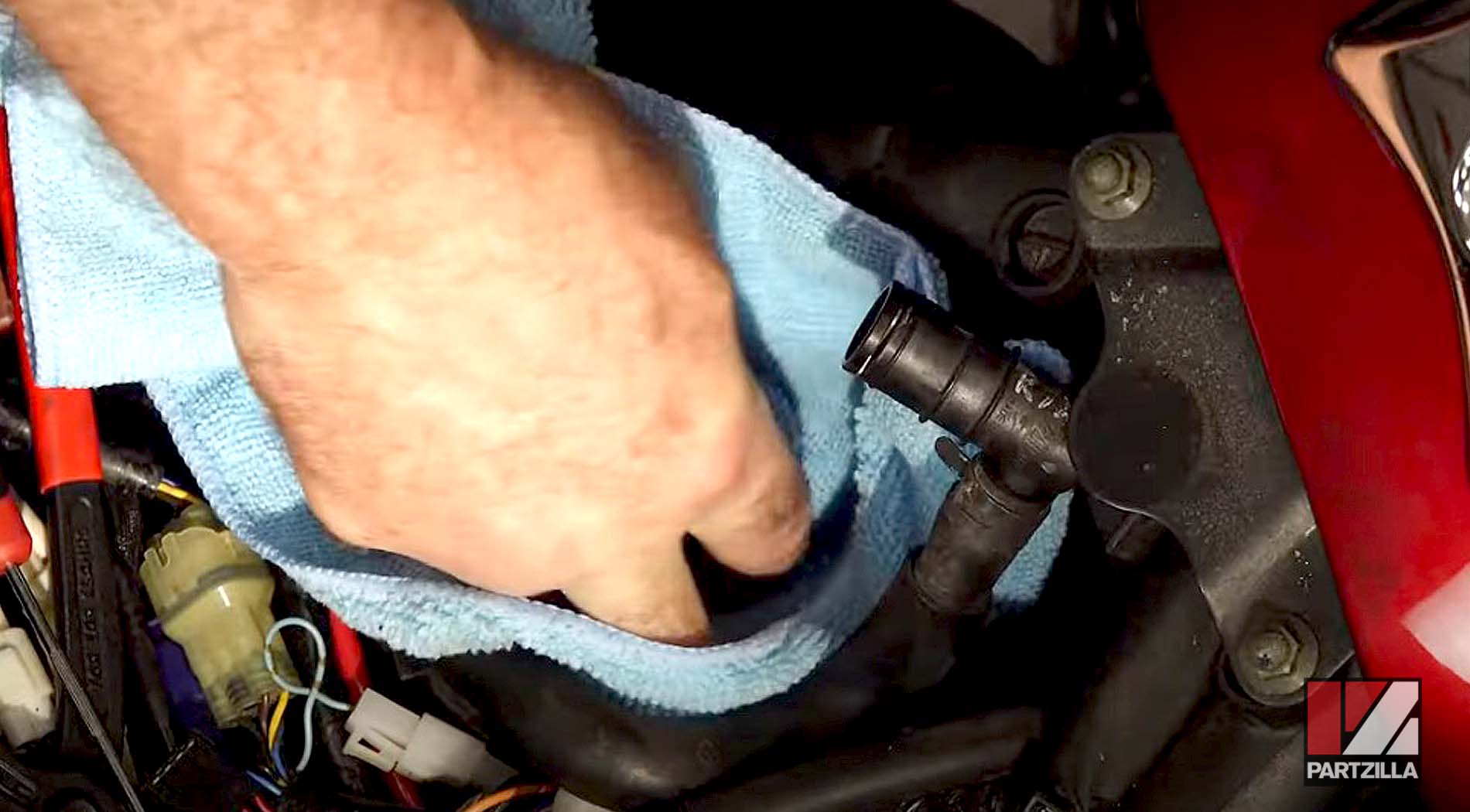 Yamaha Raider motorcycle fuel pump change cleaning