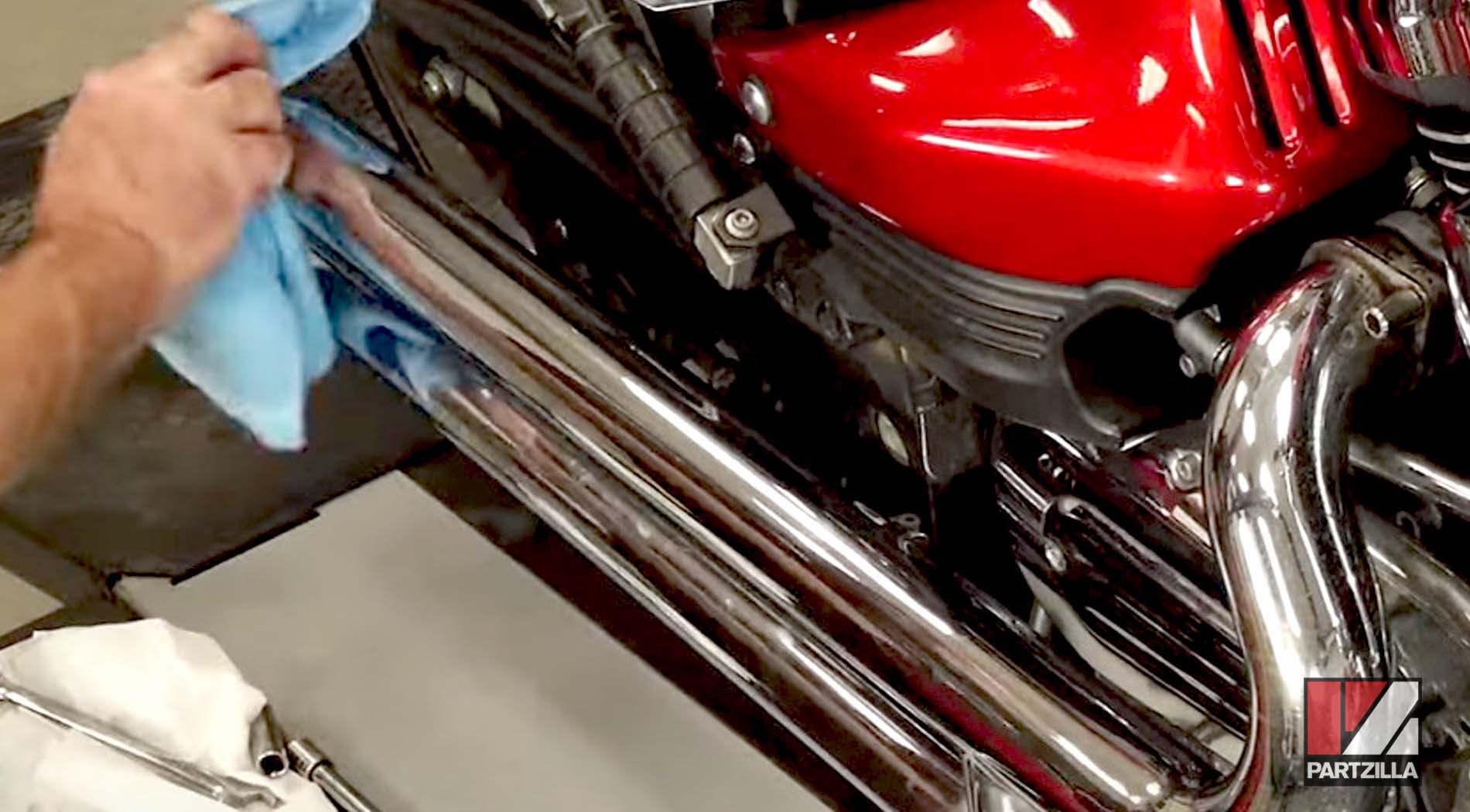Yamaha motorcycle gear case fluid change